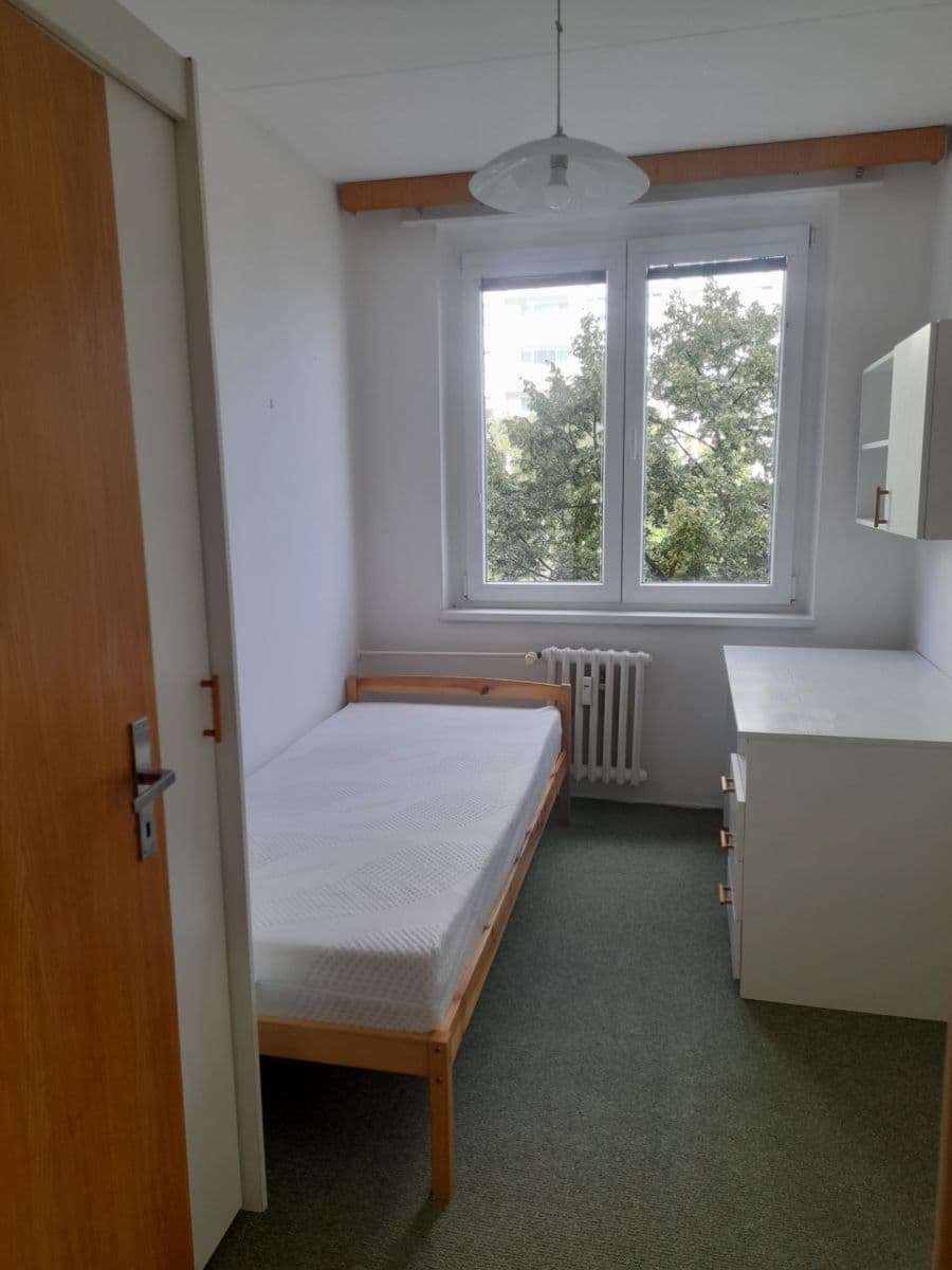 Pronájem bytu 4+1 83 m², Koniklecová, Brno, Jihomoravský kraj Pronájem bytu 4+1 83 m², Koniklecová, Brno, Jihomoravský kraj