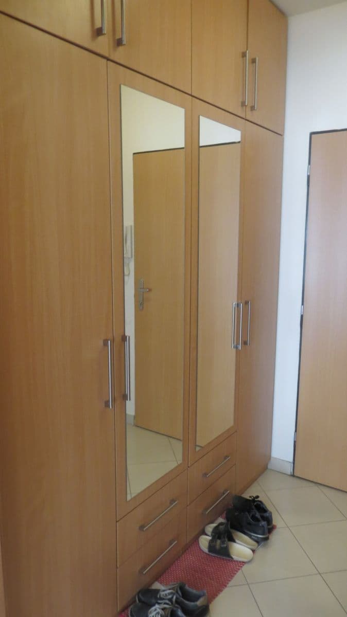 Pronájem bytu 1+kk 32 m², Jana Přibíka, Praha, Praha Pronájem bytu 1+kk 32 m², Jana Přibíka, Praha, Praha