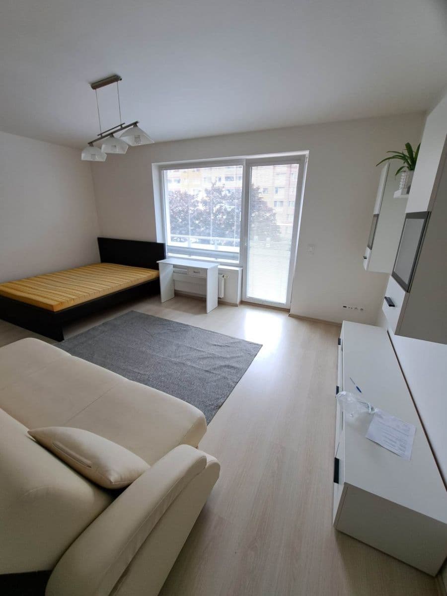Pronájem bytu Garsoniéra 32 m², Hornoměcholupská, Praha, Praha Pronájem bytu Garsoniéra 32 m², Hornoměcholupská, Praha, Praha