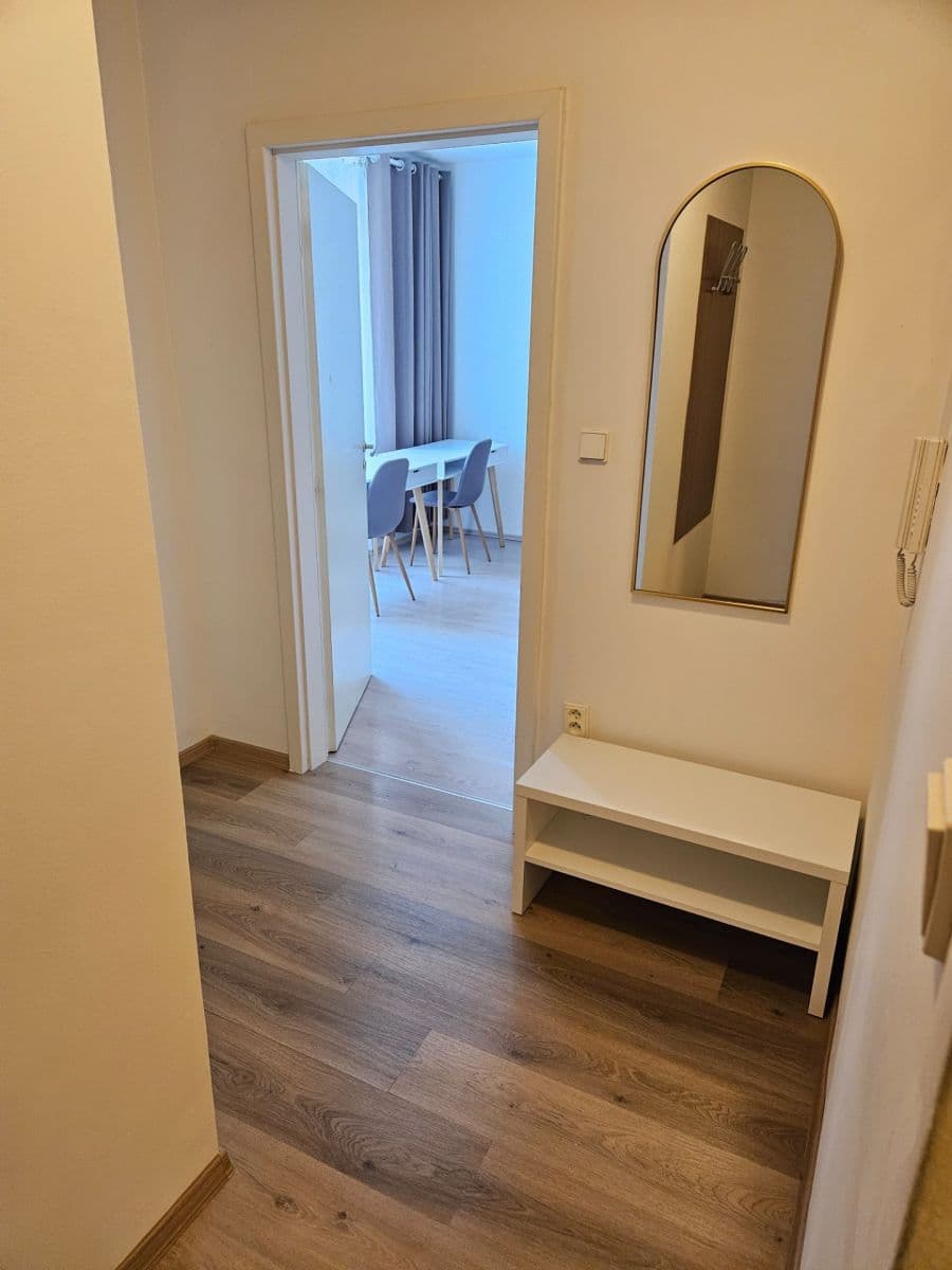 Pronájem bytu 1+1 35 m², Kounicova, Brno, Jihomoravský kraj Pronájem bytu 1+1 35 m², Kounicova, Brno, Jihomoravský kraj