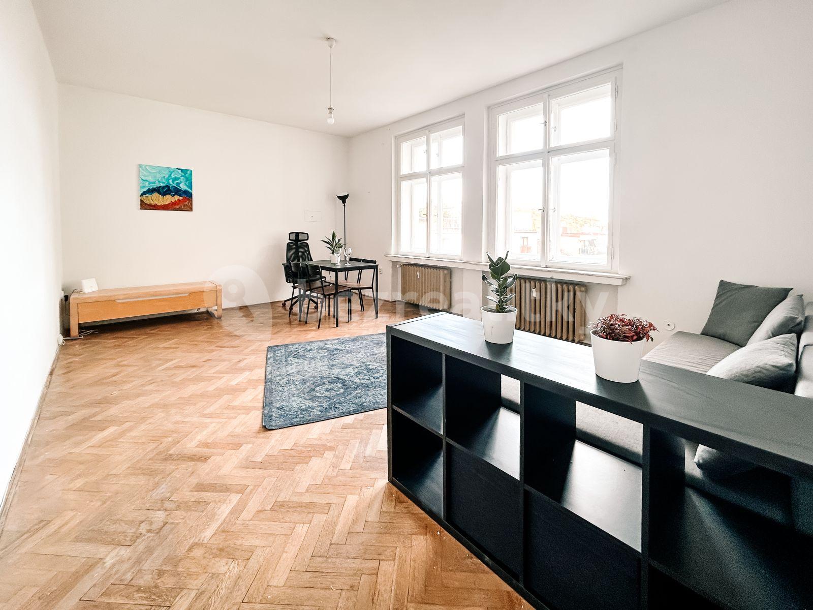 Pronájem bytu 2+1 58 m², Husinecká, Praha, Praha
