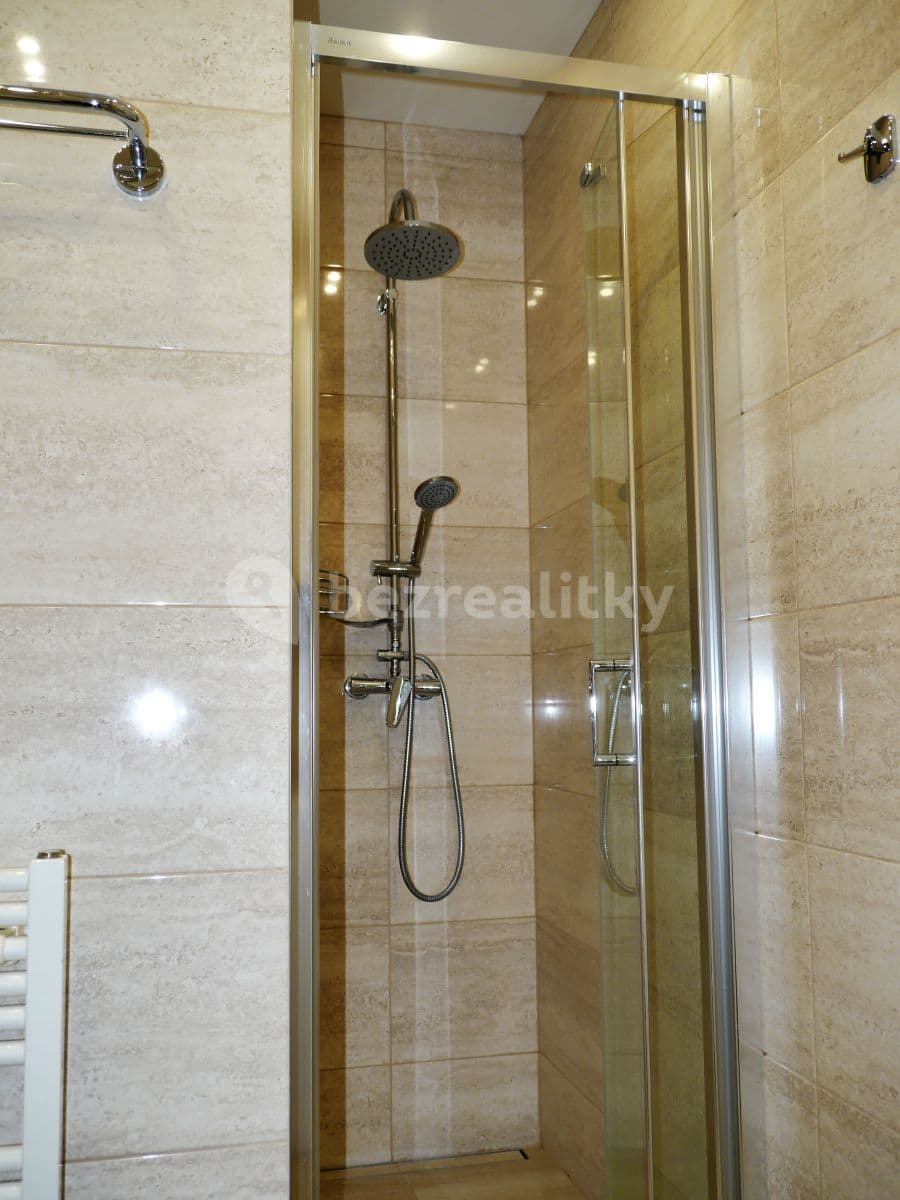 Pronájem bytu 1+1 37 m², Roháčova, Praha, Praha Pronájem bytu 1+1 37 m², Roháčova, Praha, Praha