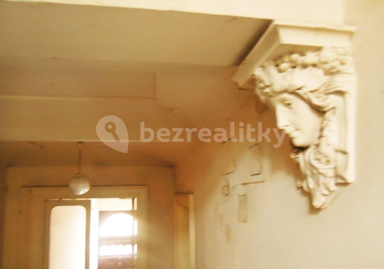 Pronájem bytu 1+1 40 m², U vodárny, Praha, Praha Pronájem bytu 1+1 40 m², U vodárny, Praha, Praha