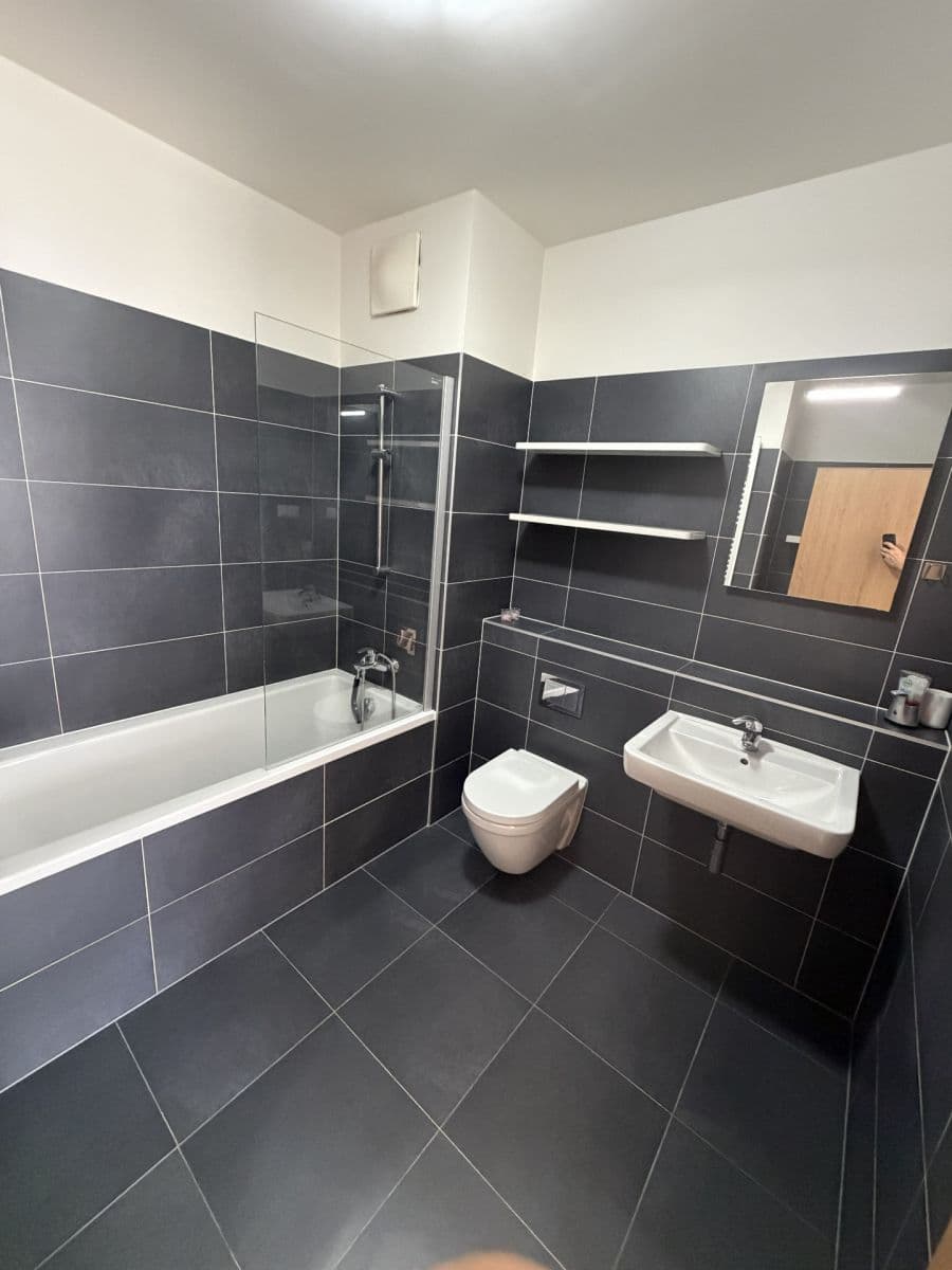 Pronájem bytu 2+kk 52 m², Kurta Konráda, Praha, Praha Pronájem bytu 2+kk 52 m², Kurta Konráda, Praha, Praha