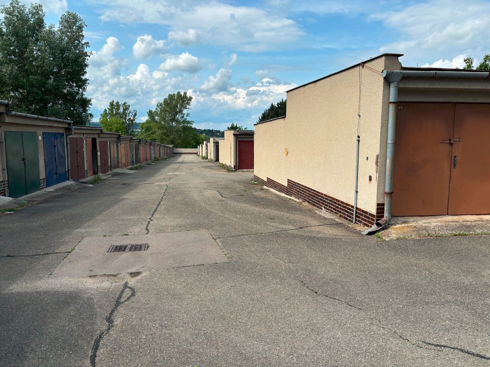 Pronájem garáže 20 m², Větrná, Brno, Jihomoravský kraj Pronájem garáže 20 m², Větrná, Brno, Jihomoravský kraj