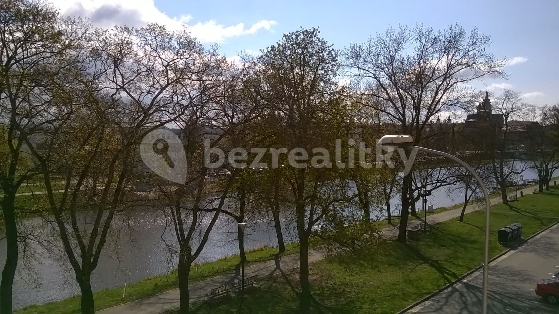 Pronájem bytu 2+1 73 m², Smetanovo nábřeží, Hradec Králové, Královéhradecký kraj Pronájem bytu 2+1 73 m², Smetanovo nábřeží, Hradec Králové, Královéhradecký kraj