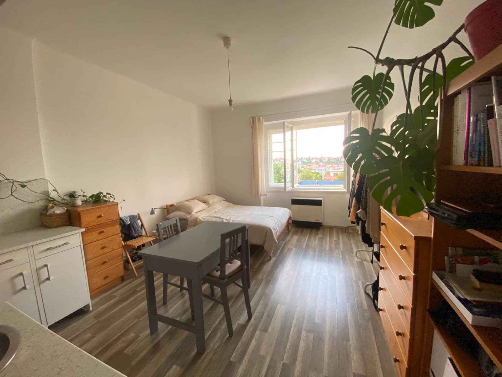 Pronájem bytu 1+kk 28 m², Šlikova, Praha, Praha Pronájem bytu 1+kk 28 m², Šlikova, Praha, Praha