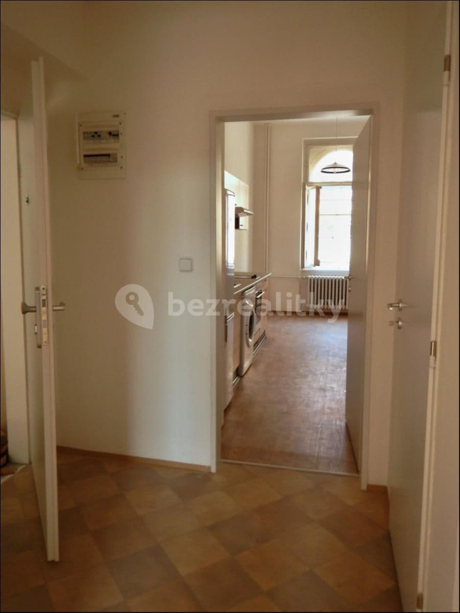 Pronájem bytu 2+kk 33 m², Dělnická, Praha, Praha Pronájem bytu 2+kk 33 m², Dělnická, Praha, Praha