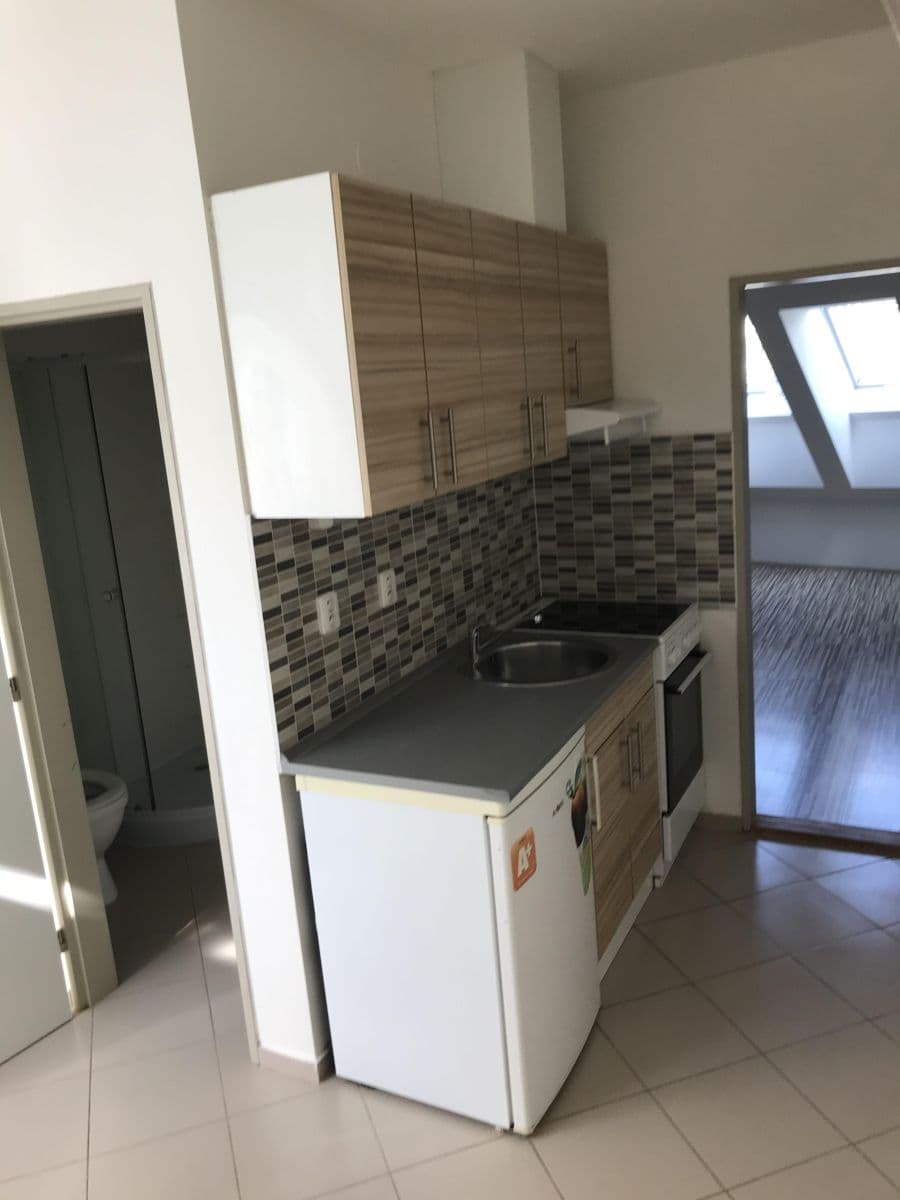 Pronájem bytu 1+1 35 m², Šámalova, Brno, Jihomoravský kraj Pronájem bytu 1+1 35 m², Šámalova, Brno, Jihomoravský kraj