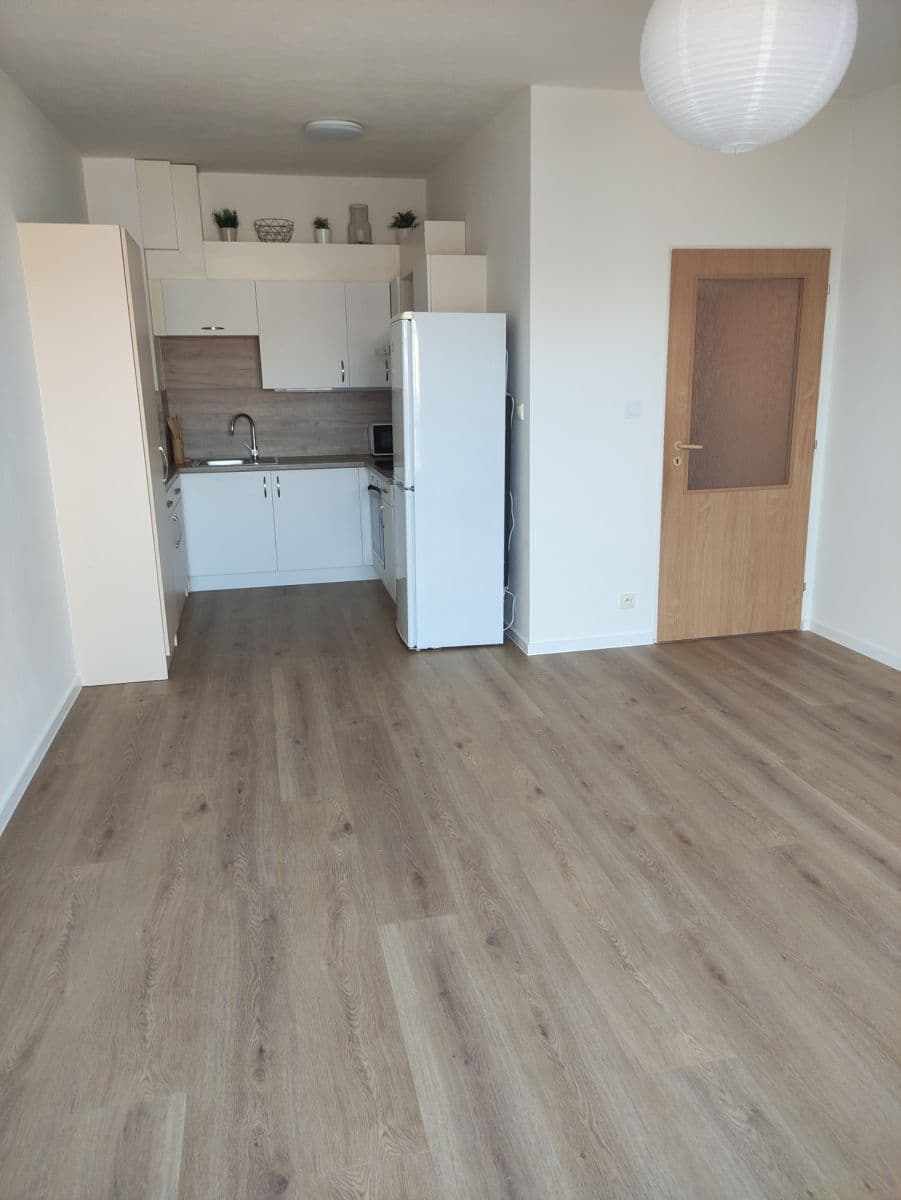 Pronájem bytu 2+kk 50 m², Za kostelem, Brno, Jihomoravský kraj Pronájem bytu 2+kk 50 m², Za kostelem, Brno, Jihomoravský kraj