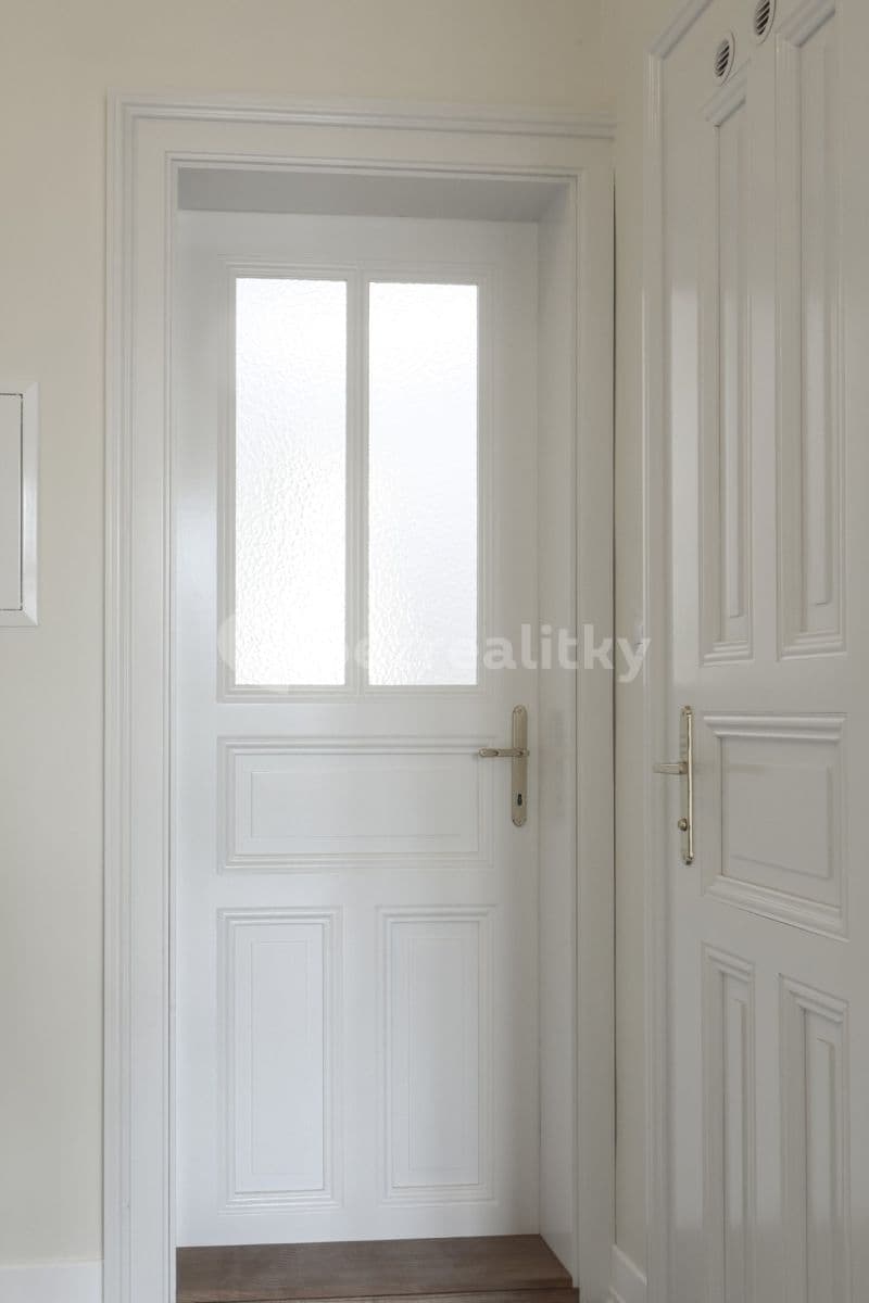 Pronájem bytu 2+1 75 m², U Rajské zahrady, Praha, Praha Pronájem bytu 2+1 75 m², U Rajské zahrady, Praha, Praha