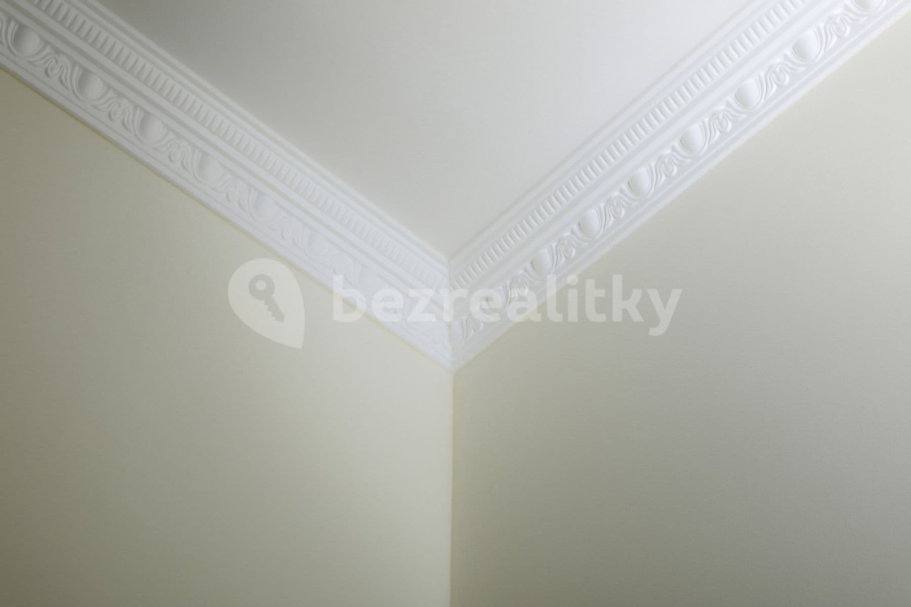 Pronájem bytu 2+1 75 m², U Rajské zahrady, Praha, Praha Pronájem bytu 2+1 75 m², U Rajské zahrady, Praha, Praha