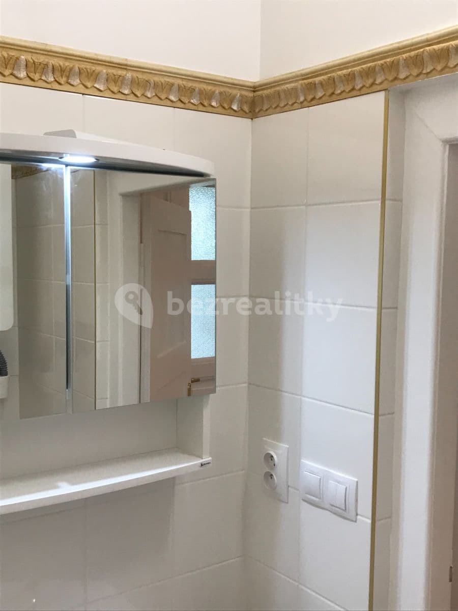Pronájem bytu 2+1 75 m², U Rajské zahrady, Praha, Praha Pronájem bytu 2+1 75 m², U Rajské zahrady, Praha, Praha