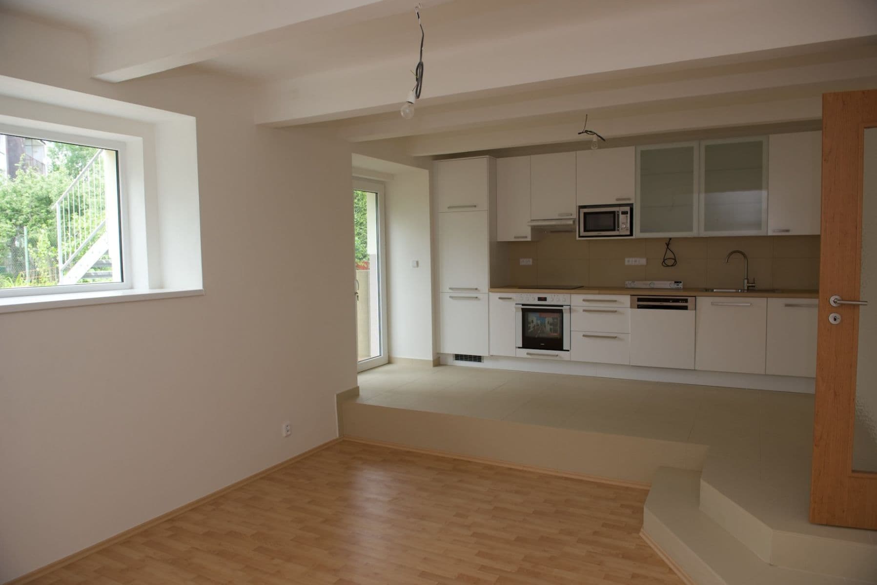 Pronájem bytu 2+kk 52 m², Chrastavská, Praha, Praha Pronájem bytu 2+kk 52 m², Chrastavská, Praha, Praha