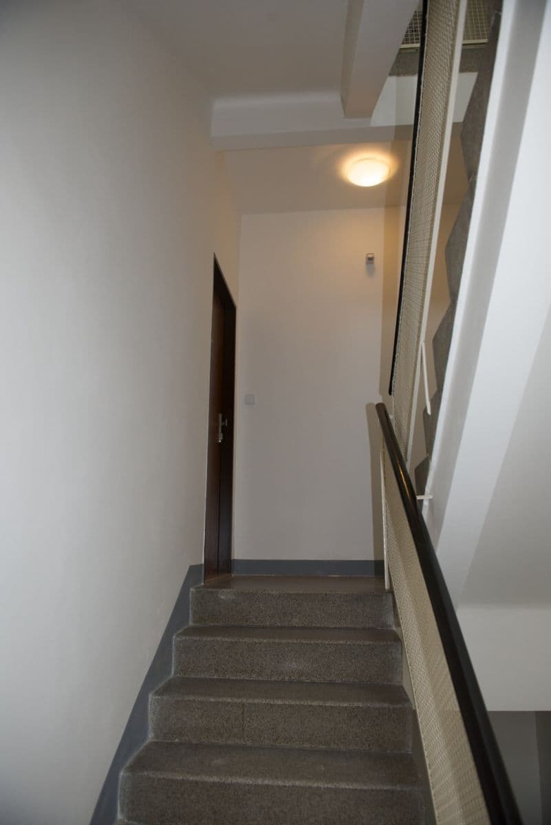 Pronájem bytu 2+kk 52 m², Chrastavská, Praha, Praha Pronájem bytu 2+kk 52 m², Chrastavská, Praha, Praha