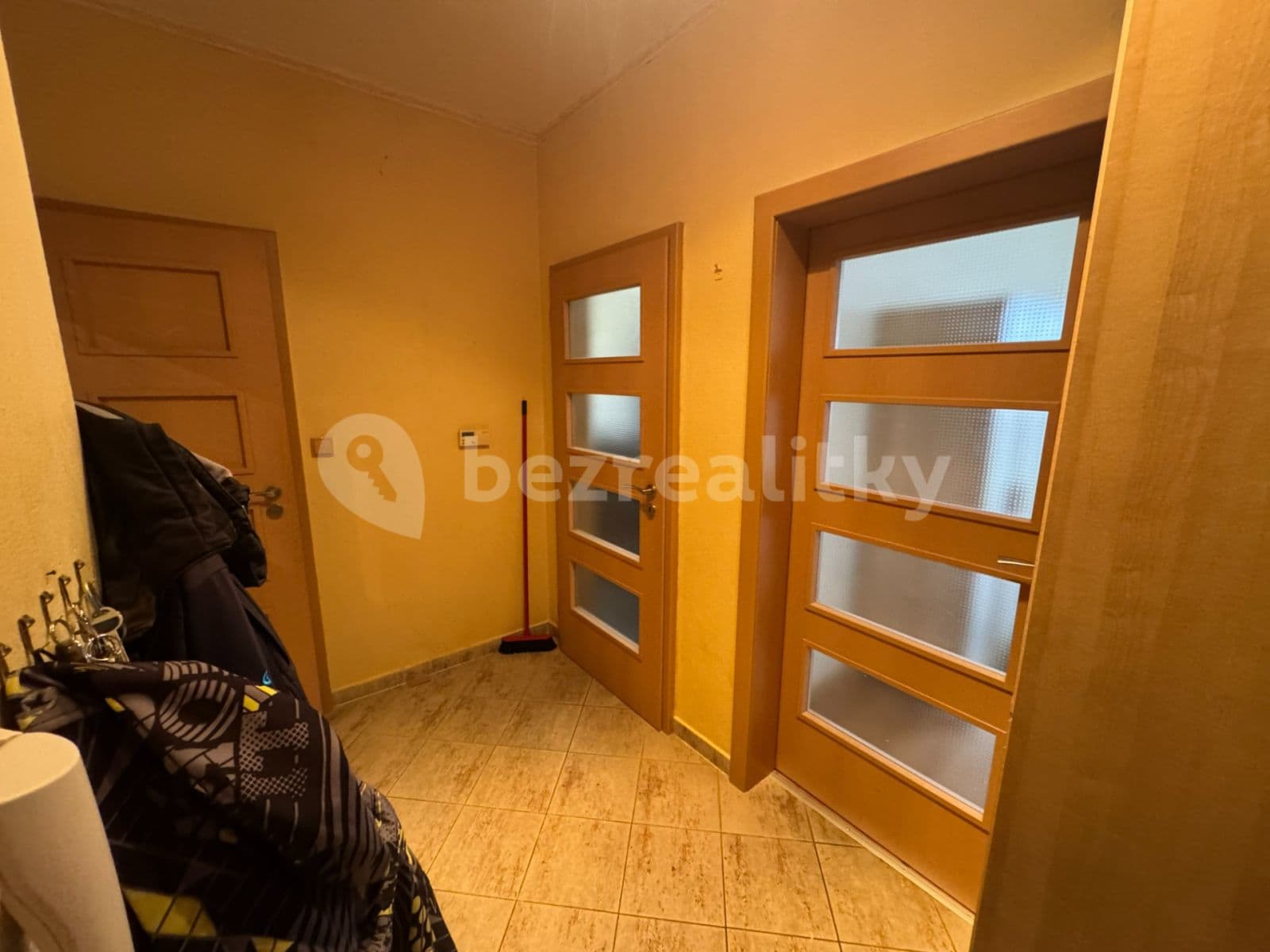 Pronájem bytu 2+kk 45 m², Dlouhá, Kuřim, Jihomoravský kraj Pronájem bytu 2+kk 45 m², Dlouhá, Kuřim, Jihomoravský kraj