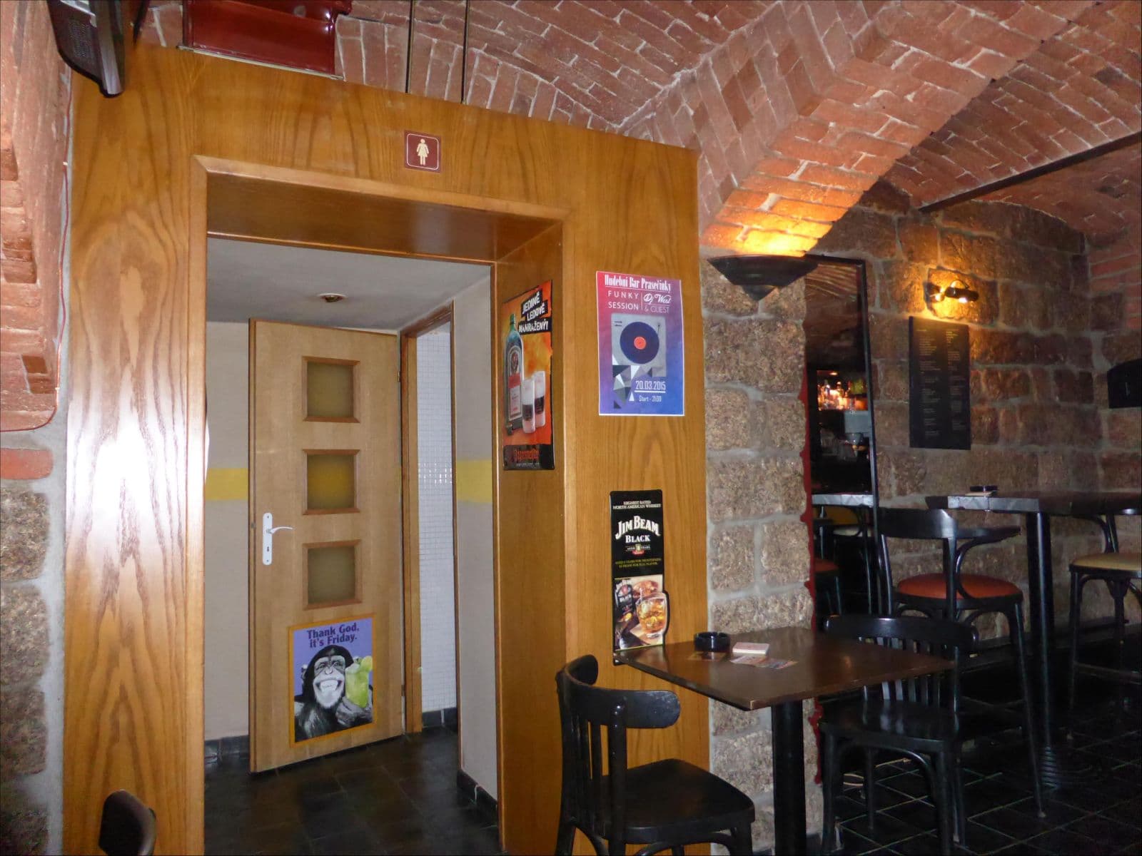 Pronájem nebytového prostoru 170 m², náměstí Šaldovo, Liberec, Liberecký kraj Pronájem nebytového prostoru 170 m², náměstí Šaldovo, Liberec, Liberecký kraj