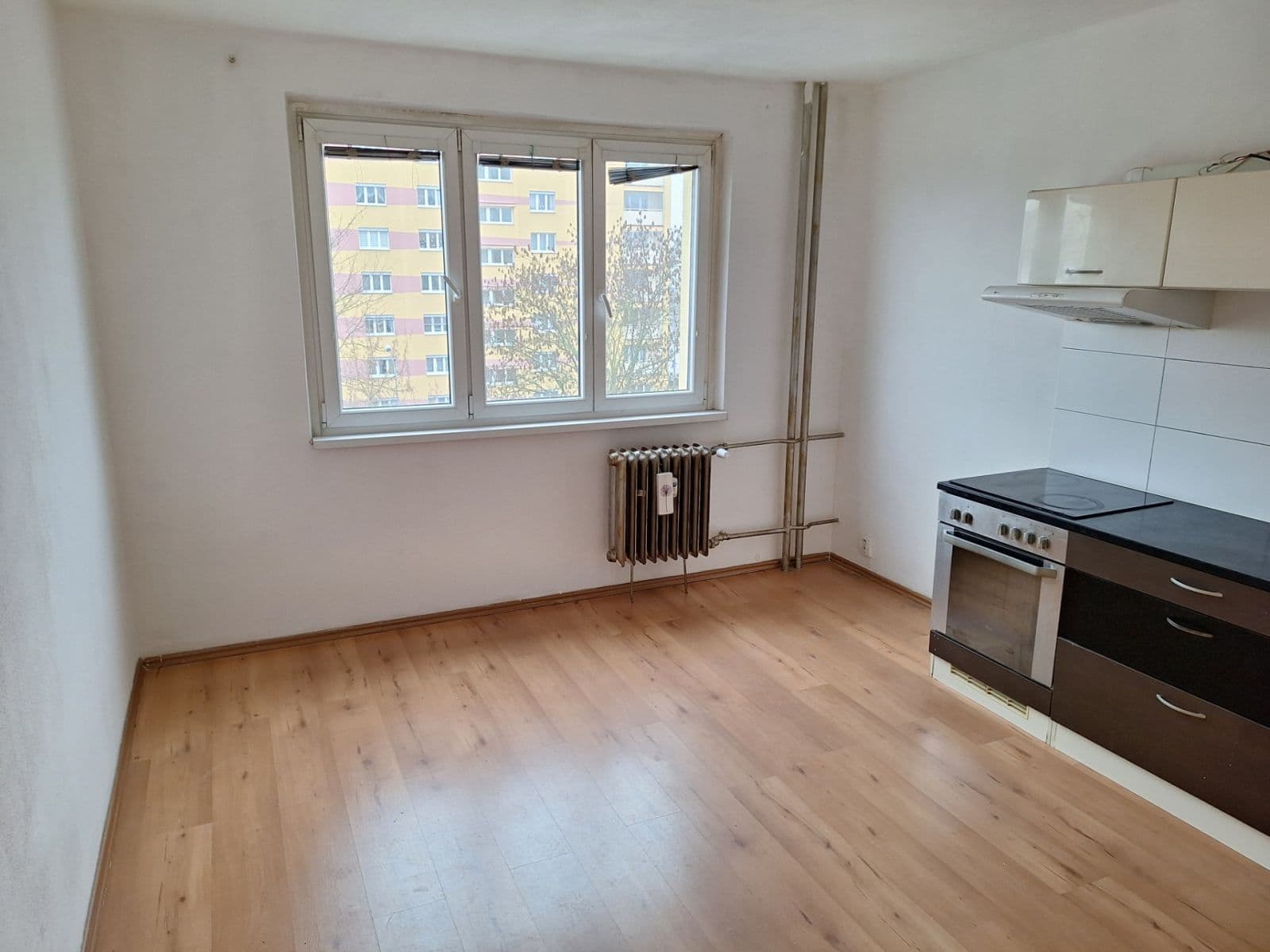 Pronájem bytu Garsoniéra 21 m², náměstí Generála Píky, Plzeň, Plzeňský kraj Pronájem bytu Garsoniéra 21 m², náměstí Generála Píky, Plzeň, Plzeňský kraj