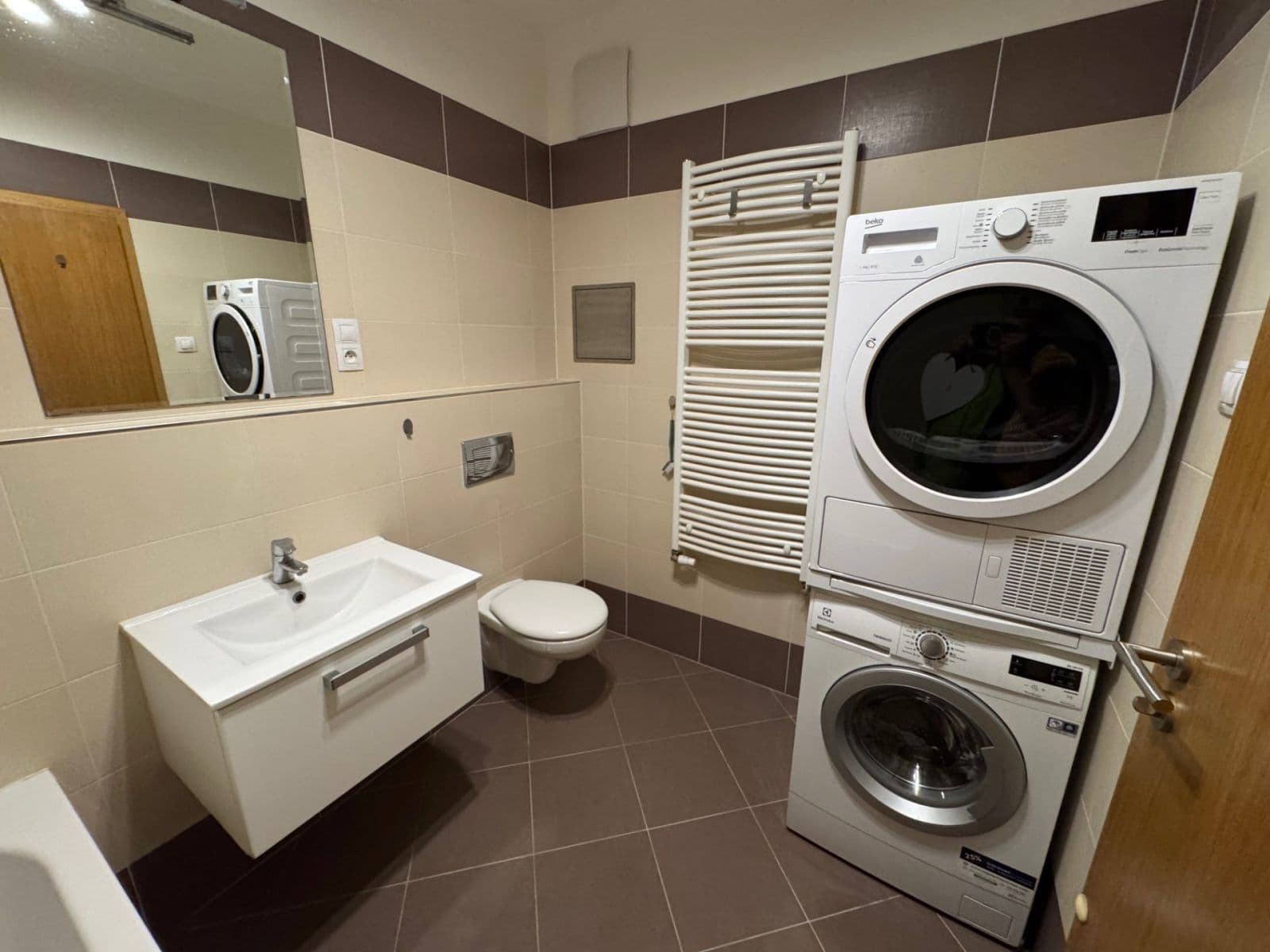 Pronájem bytu 2+kk 60 m², Míšovická, Praha, Praha Pronájem bytu 2+kk 60 m², Míšovická, Praha, Praha