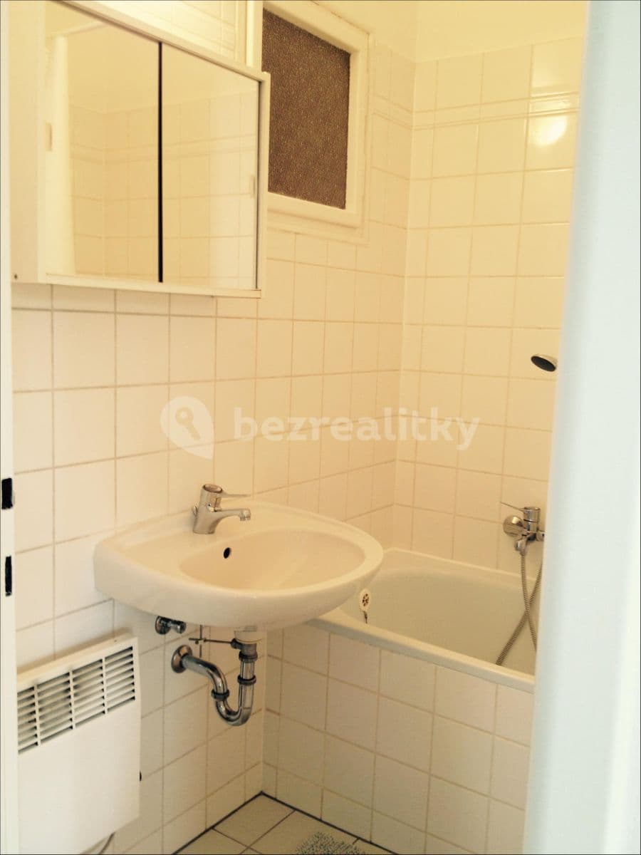Pronájem bytu 3+1 75 m², Nad Popelkou, Praha, Praha Pronájem bytu 3+1 75 m², Nad Popelkou, Praha, Praha