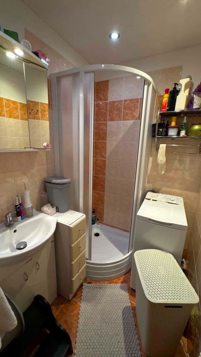 Pronájem bytu 2+kk 43 m², Zdiměřická, Praha, Praha Pronájem bytu 2+kk 43 m², Zdiměřická, Praha, Praha