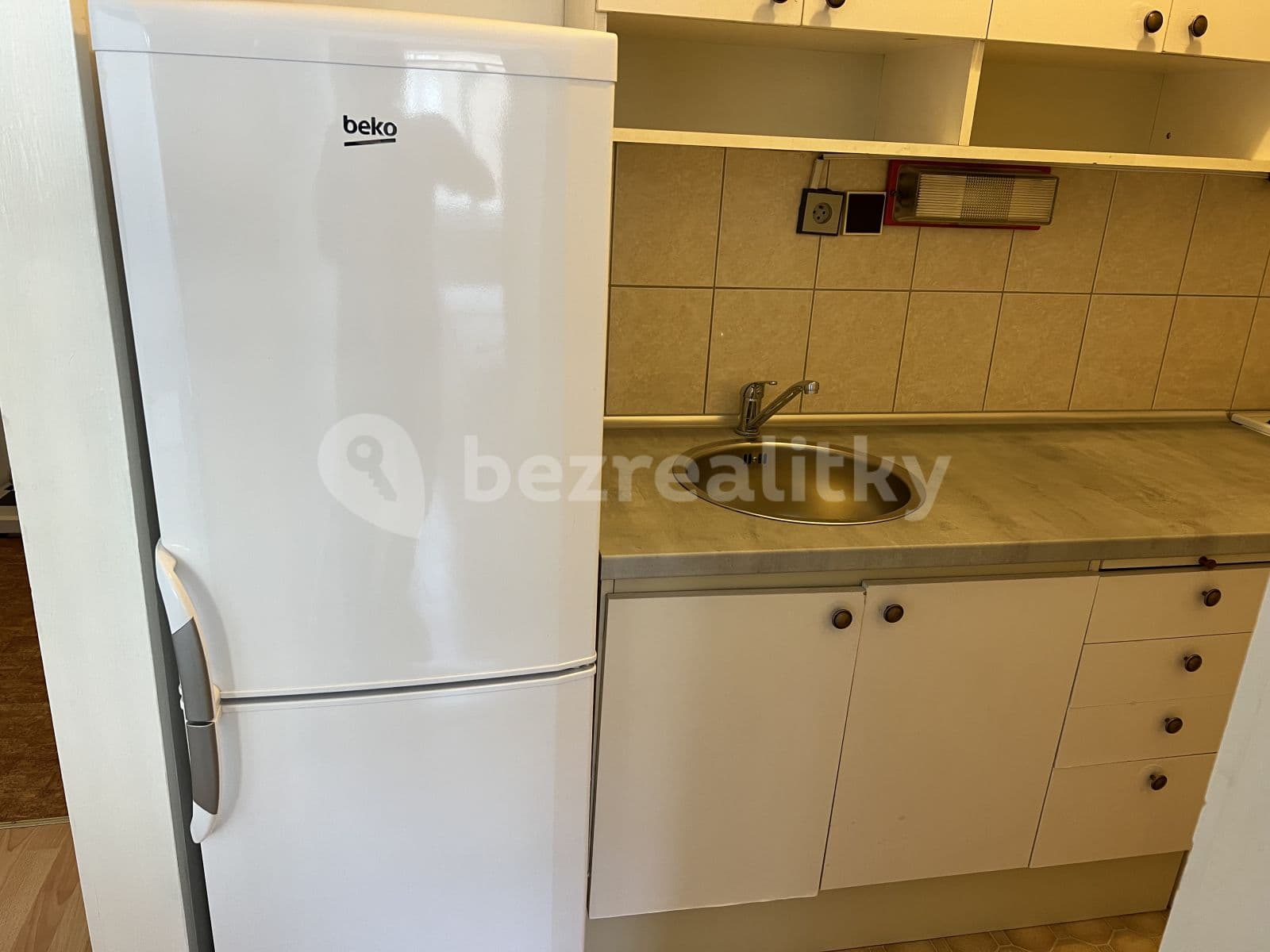 Pronájem bytu 2+kk 52 m², Mojmírova, Praha, Praha Pronájem bytu 2+kk 52 m², Mojmírova, Praha, Praha