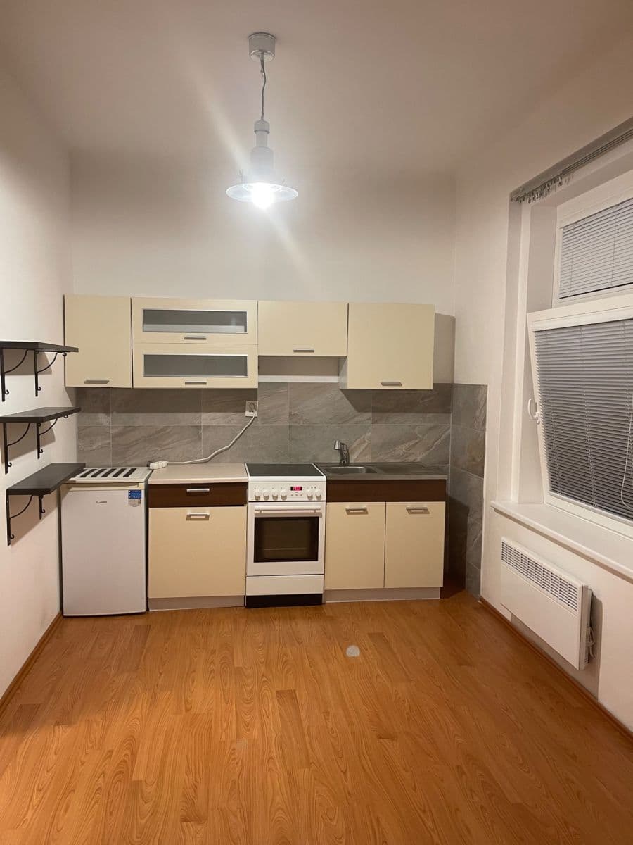 Pronájem bytu Garsoniéra 27 m², Na Petynce, Praha, Praha Pronájem bytu Garsoniéra 27 m², Na Petynce, Praha, Praha