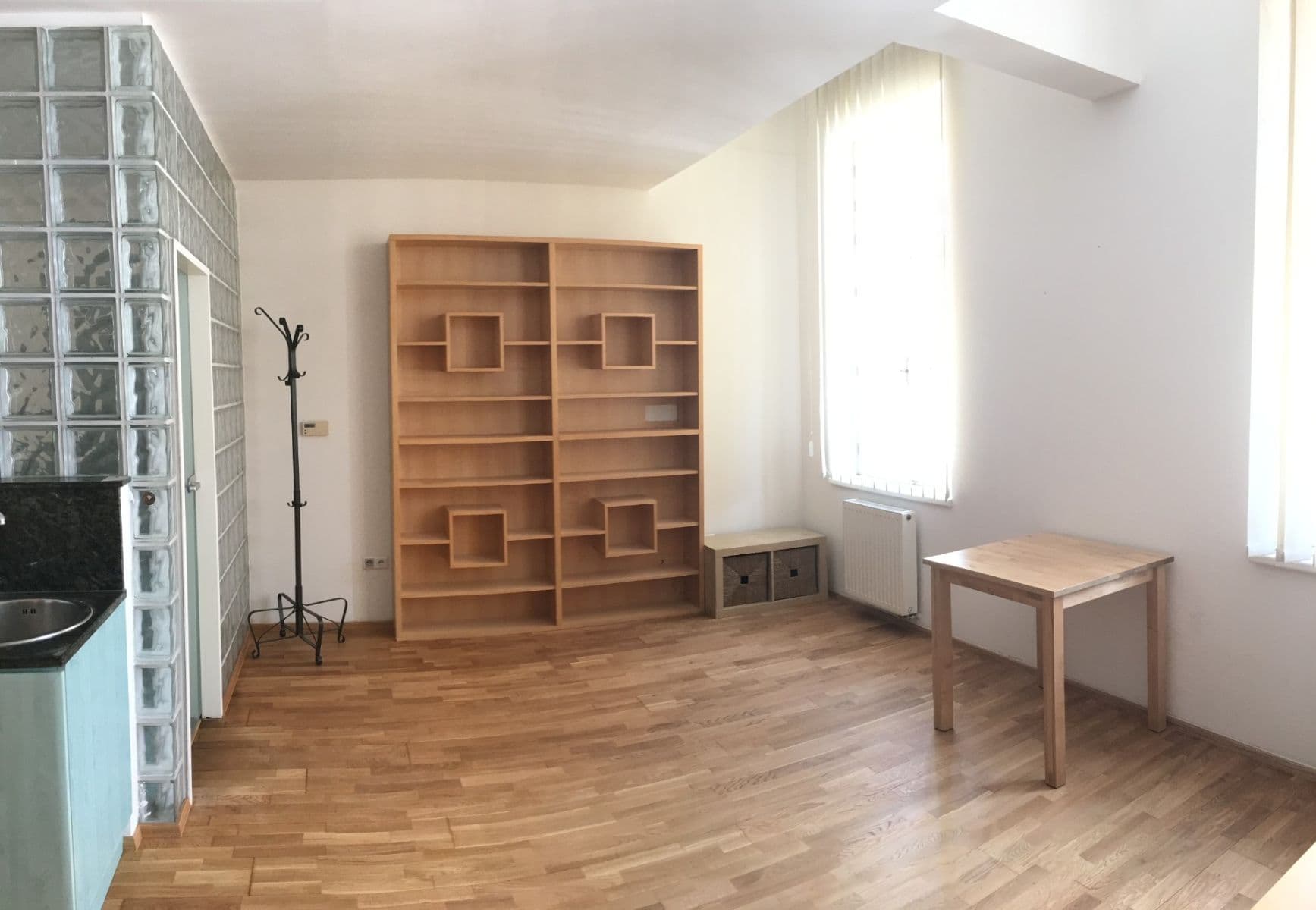 Pronájem bytu 1+kk 35 m², Bělehradská, Praha, Praha Pronájem bytu 1+kk 35 m², Bělehradská, Praha, Praha
