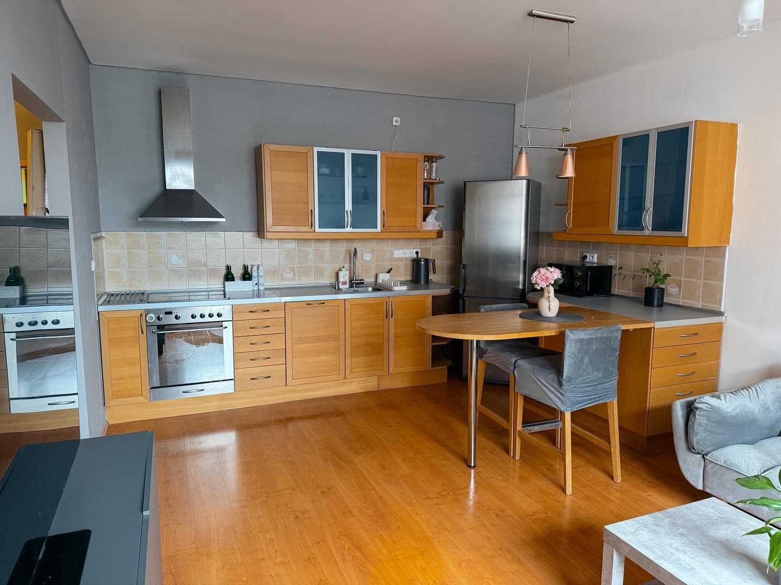 Pronájem bytu 2+kk 50 m², Komenského, Kladno, Středočeský kraj Pronájem bytu 2+kk 50 m², Komenského, Kladno, Středočeský kraj