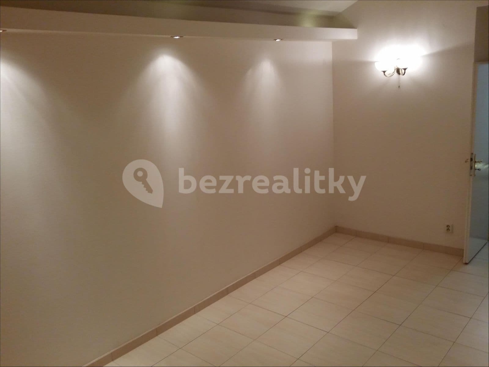 Pronájem nebytového prostoru 180 m², Žitomírská, Praha, Praha Pronájem nebytového prostoru 180 m², Žitomírská, Praha, Praha