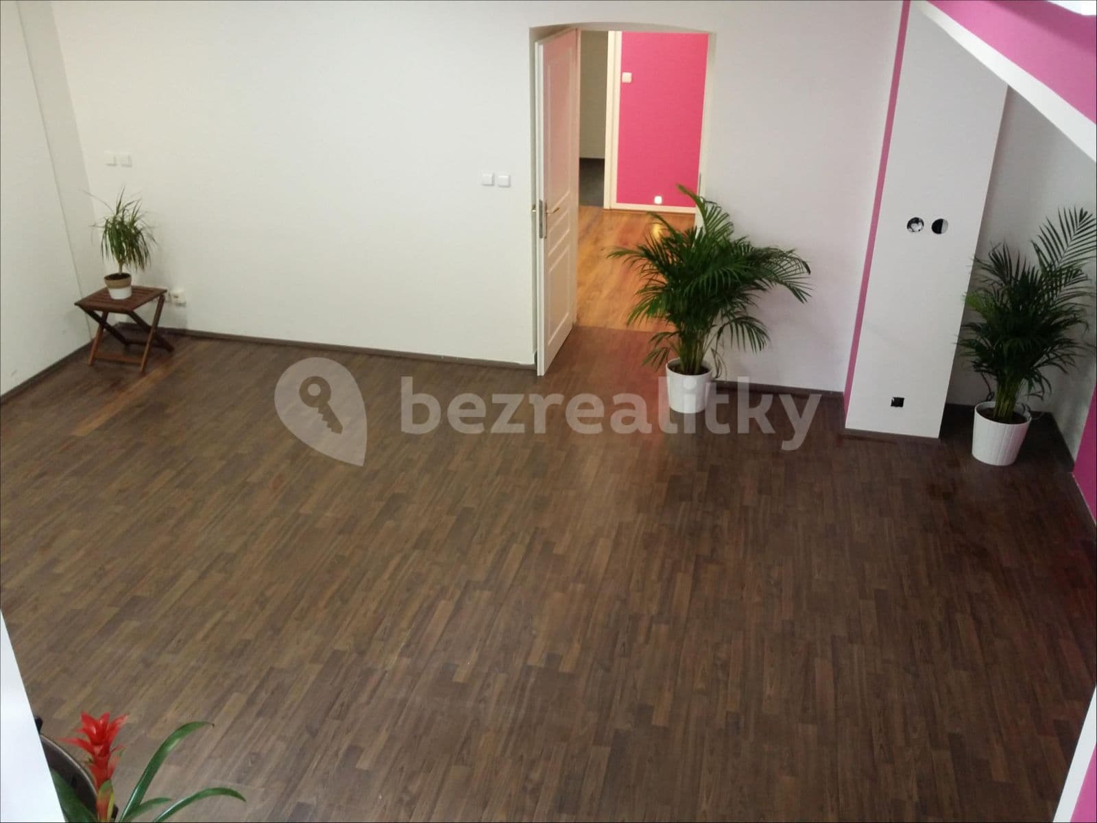 Pronájem nebytového prostoru 180 m², Žitomírská, Praha, Praha