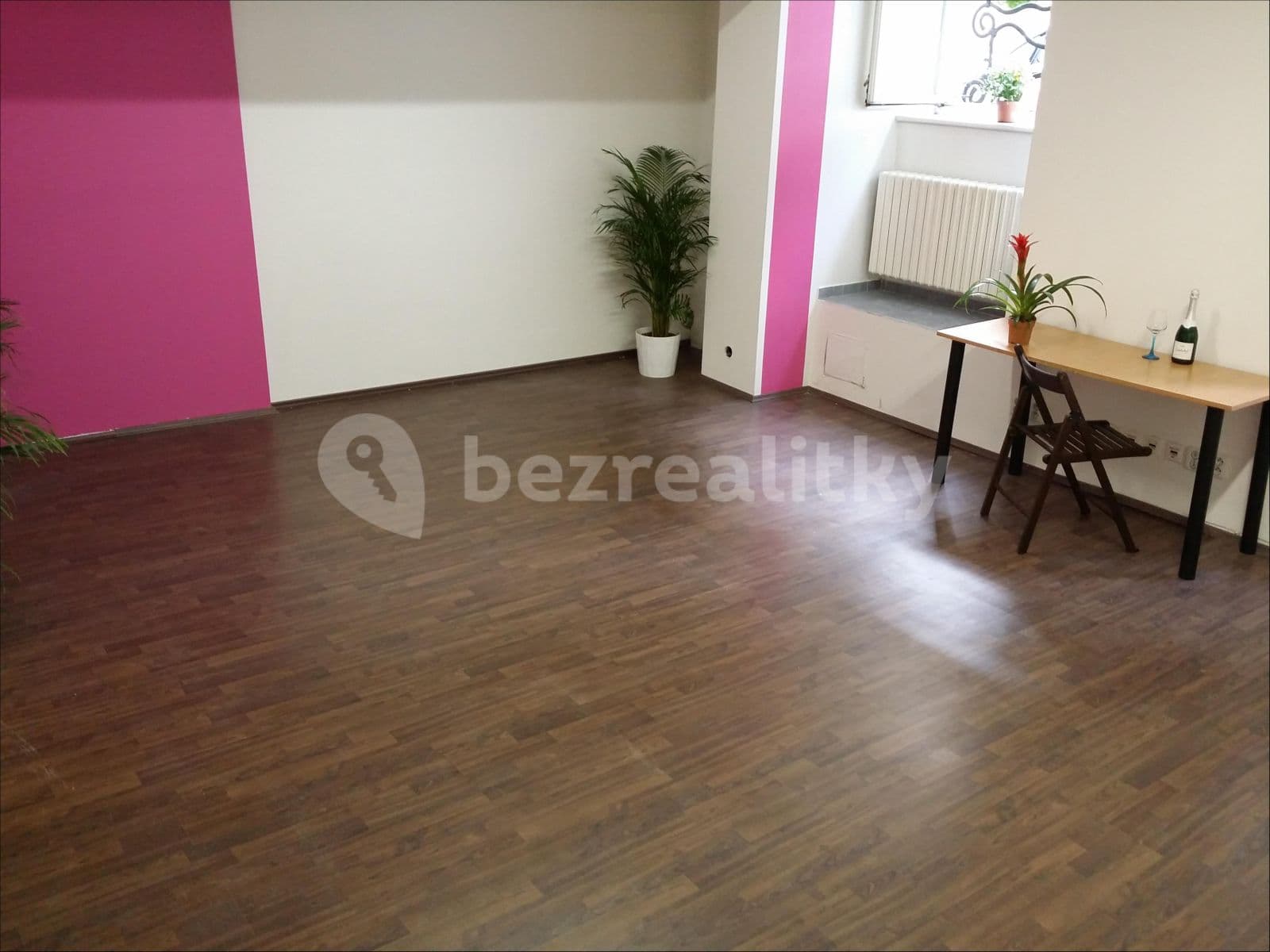 Pronájem nebytového prostoru 180 m², Žitomírská, Praha, Praha Pronájem nebytového prostoru 180 m², Žitomírská, Praha, Praha