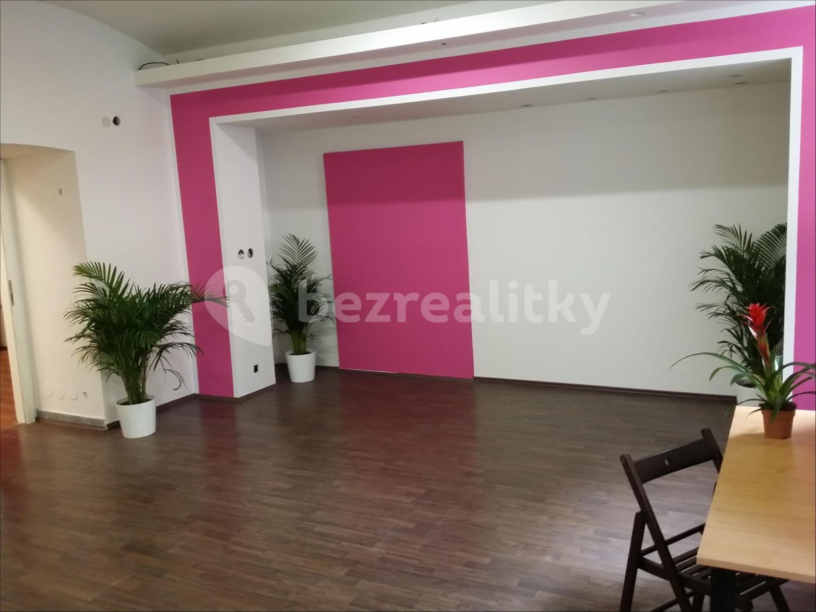 Pronájem nebytového prostoru 180 m², Žitomírská, Praha, Praha Pronájem nebytového prostoru 180 m², Žitomírská, Praha, Praha