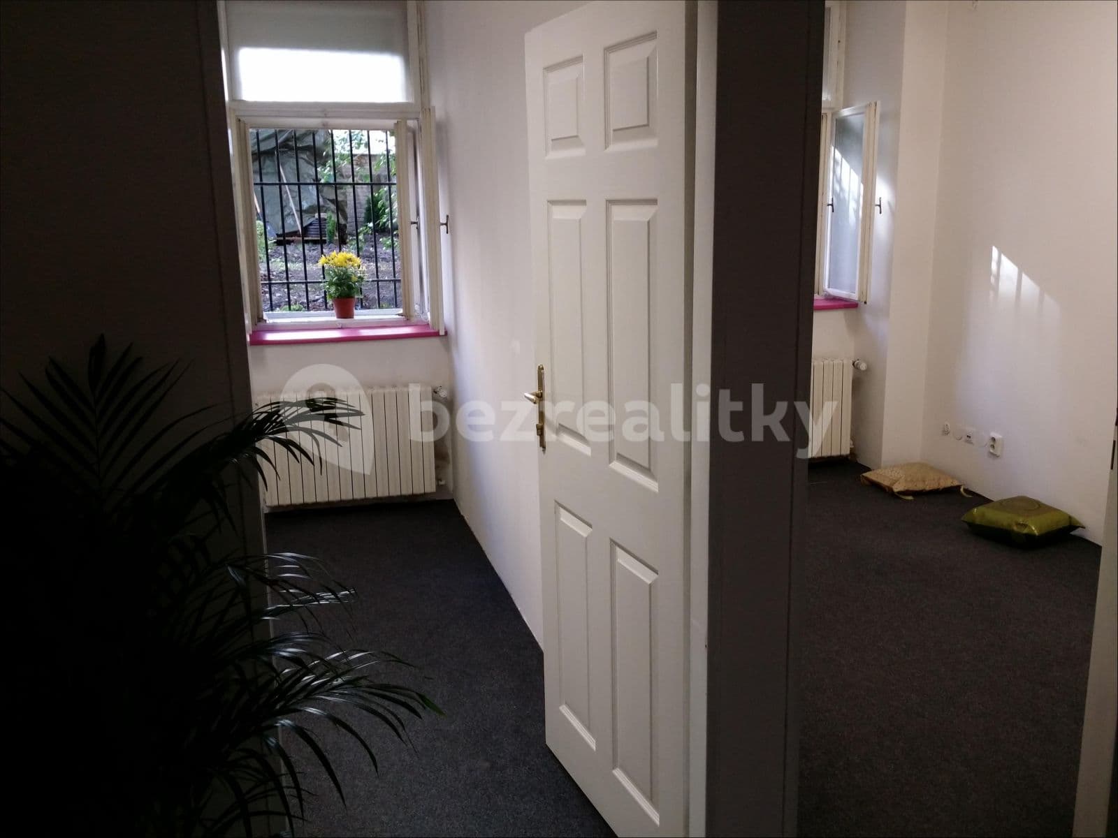 Pronájem nebytového prostoru 180 m², Žitomírská, Praha, Praha Pronájem nebytového prostoru 180 m², Žitomírská, Praha, Praha