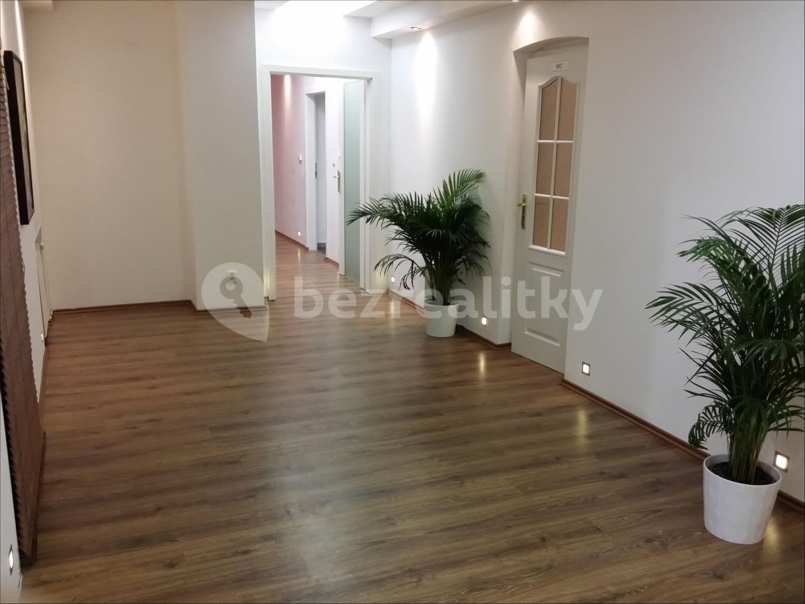 Pronájem nebytového prostoru 180 m², Žitomírská, Praha, Praha Pronájem nebytového prostoru 180 m², Žitomírská, Praha, Praha