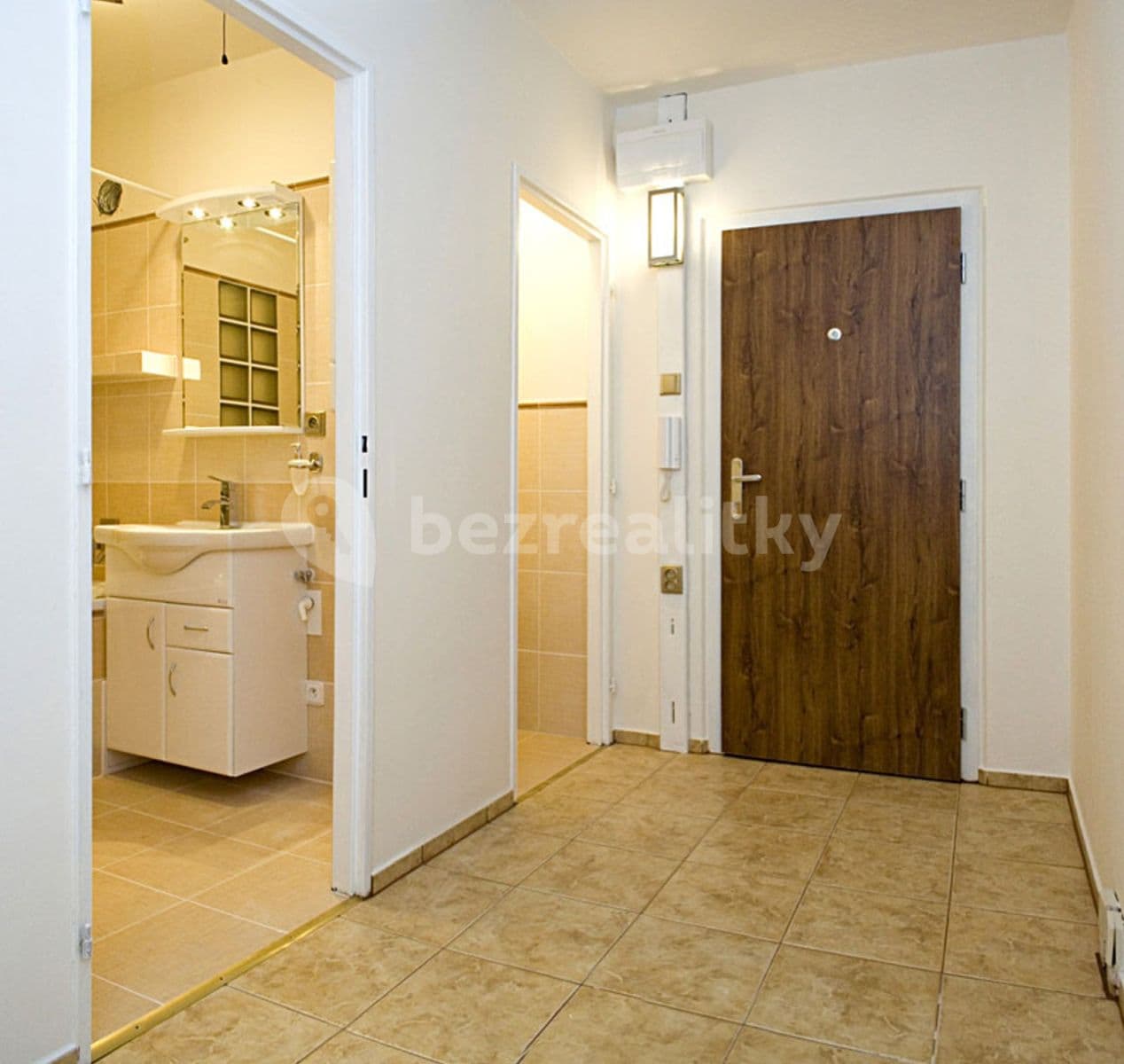 Pronájem bytu 2+kk 44 m², Na Rovnosti, Praha, Praha Pronájem bytu 2+kk 44 m², Na Rovnosti, Praha, Praha