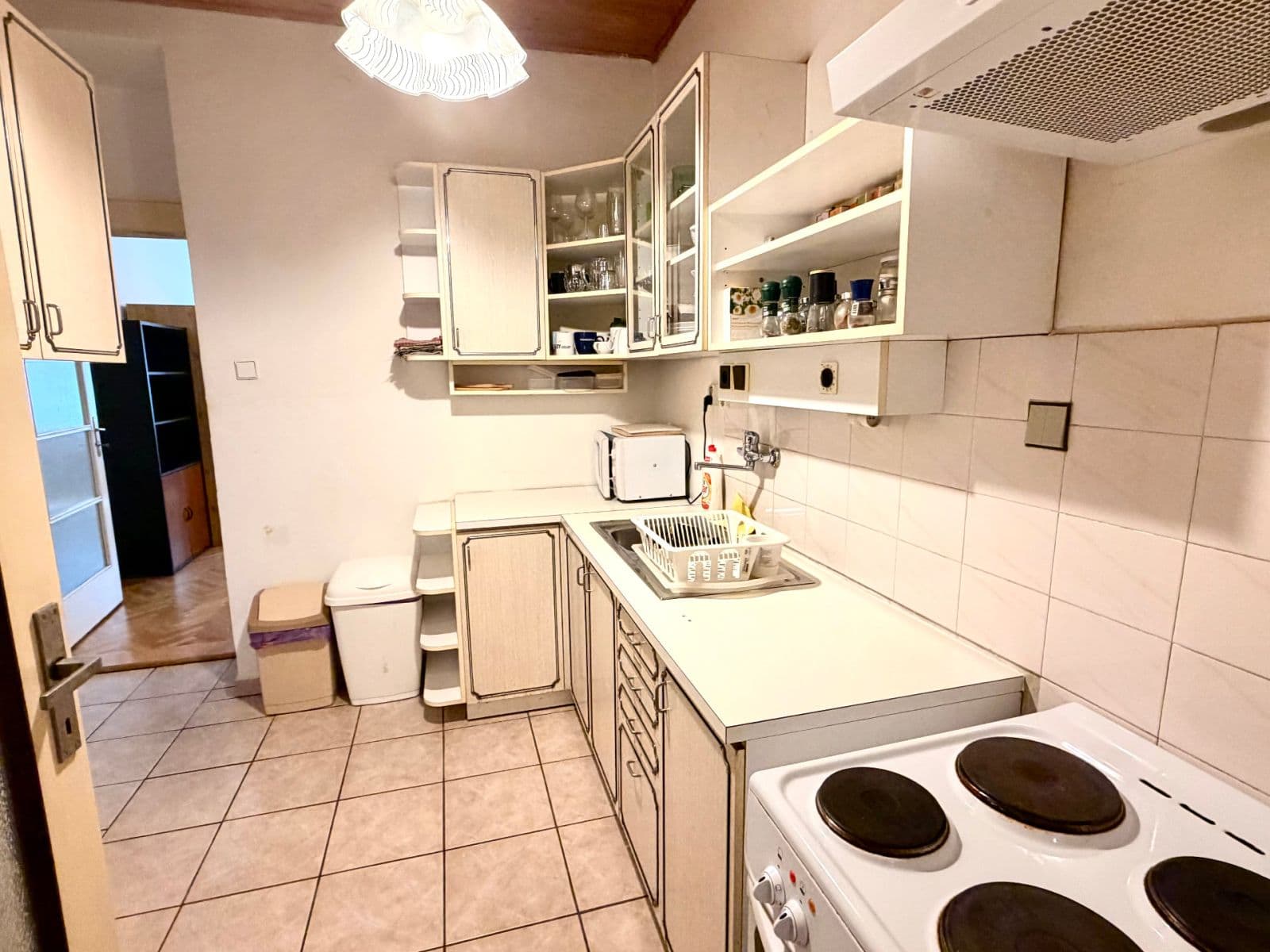 Pronájem bytu 4+1 120 m², Biskupcova, Praha, Praha Pronájem bytu 4+1 120 m², Biskupcova, Praha, Praha