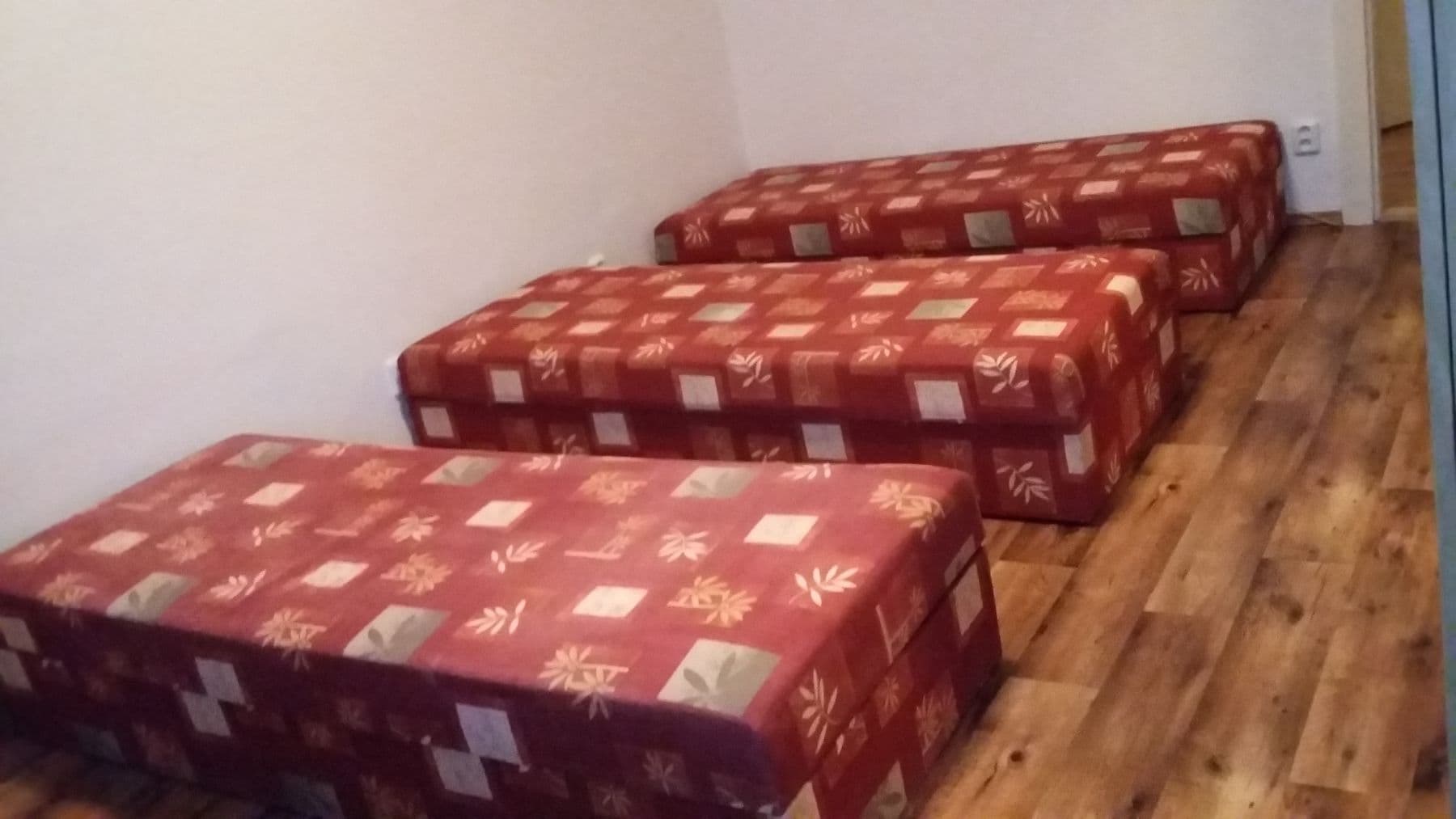 Pronájem bytu 3+1 80 m², Pionýrská, Brno, Jihomoravský kraj Pronájem bytu 3+1 80 m², Pionýrská, Brno, Jihomoravský kraj