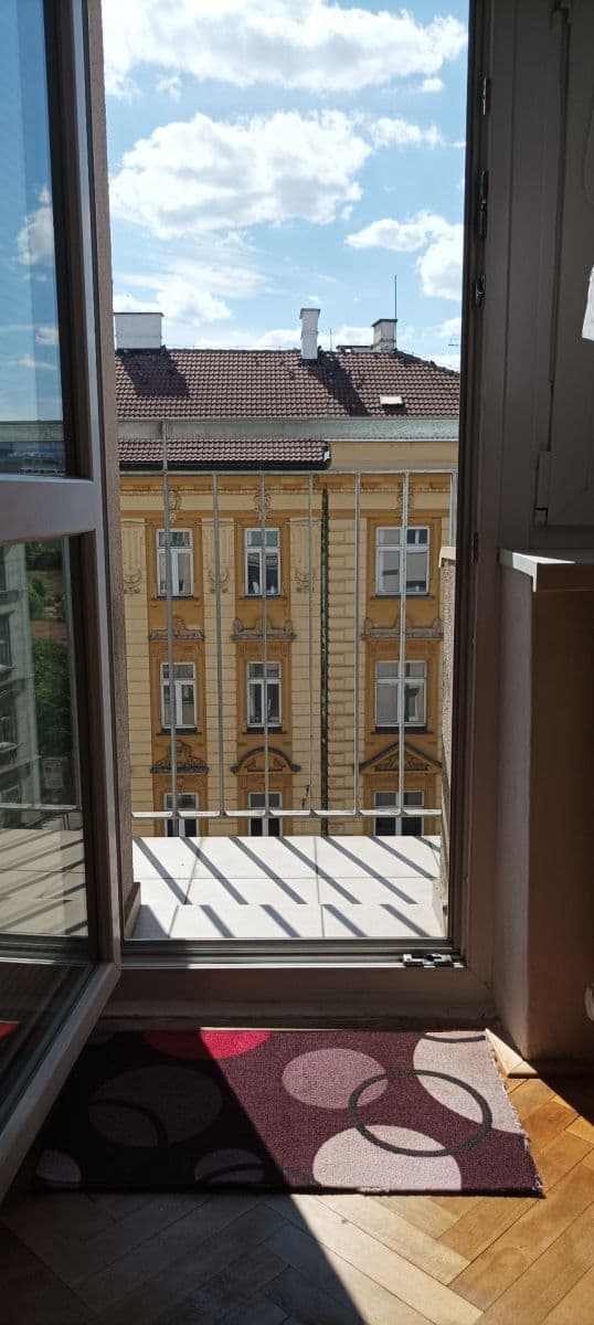 Pronájem bytu 2+1 53 m², Křížová, Brno, Jihomoravský kraj Pronájem bytu 2+1 53 m², Křížová, Brno, Jihomoravský kraj