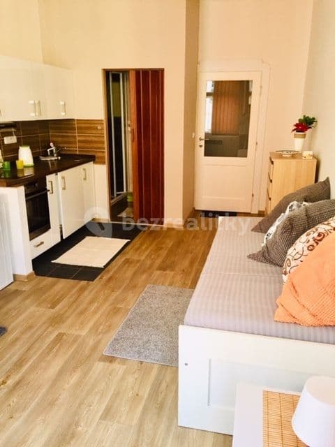 Pronájem bytu 1+kk 25 m², Sudoměřská, Praha, Praha Pronájem bytu 1+kk 25 m², Sudoměřská, Praha, Praha