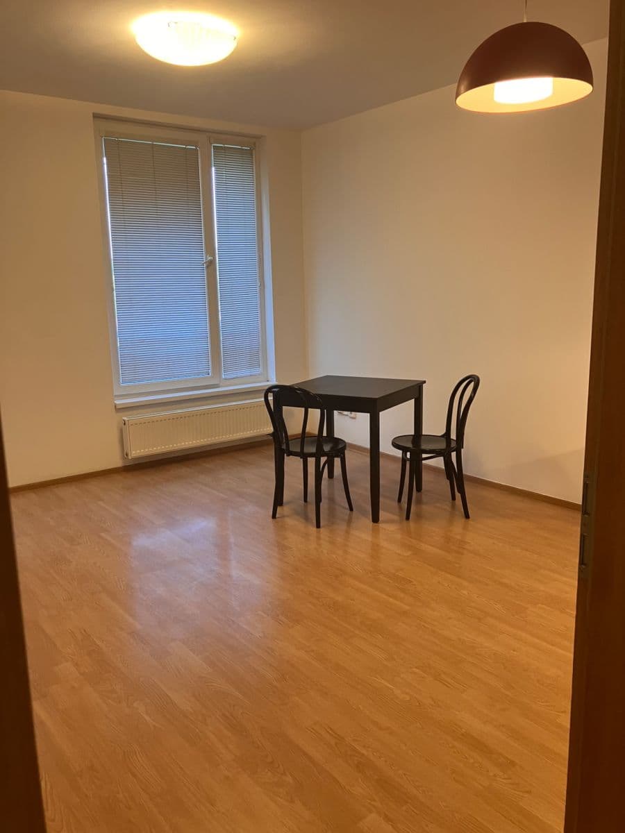 Pronájem bytu 2+kk 47 m², Karla Kryla, Praha, Praha Pronájem bytu 2+kk 47 m², Karla Kryla, Praha, Praha