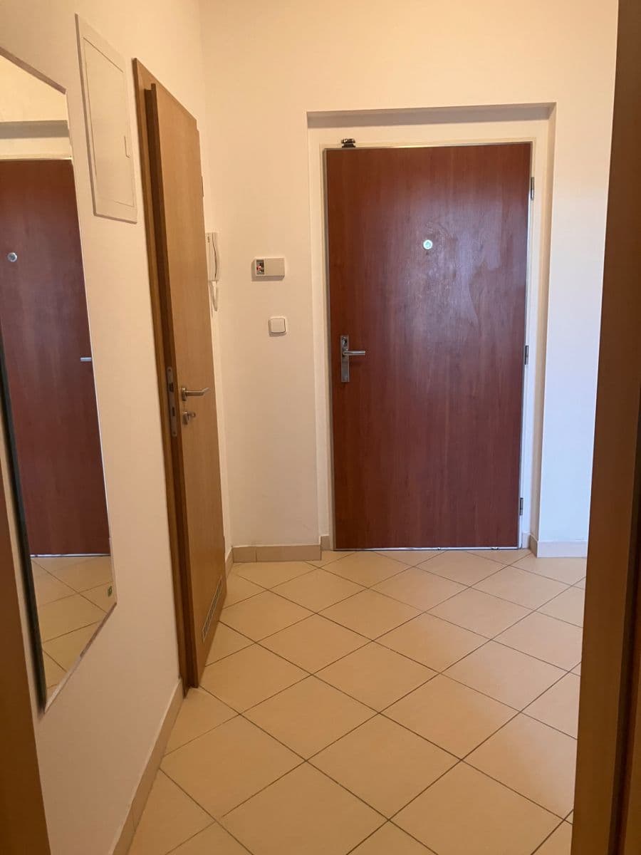 Pronájem bytu 2+kk 47 m², Karla Kryla, Praha, Praha Pronájem bytu 2+kk 47 m², Karla Kryla, Praha, Praha