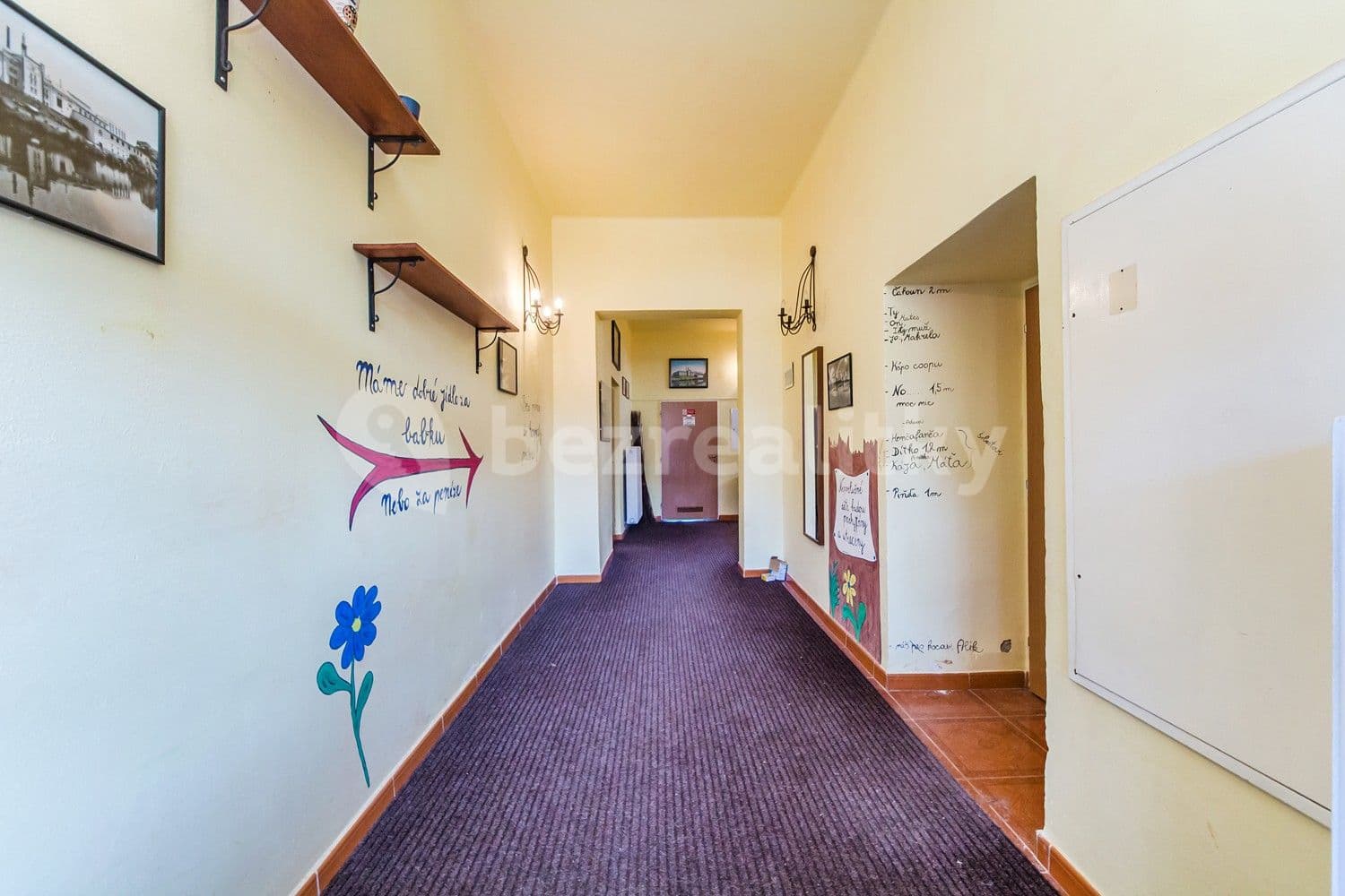 Prodej nebytového prostoru 1.200 m², Pecka, Královéhradecký kraj Prodej nebytového prostoru 1.200 m², Pecka, Královéhradecký kraj