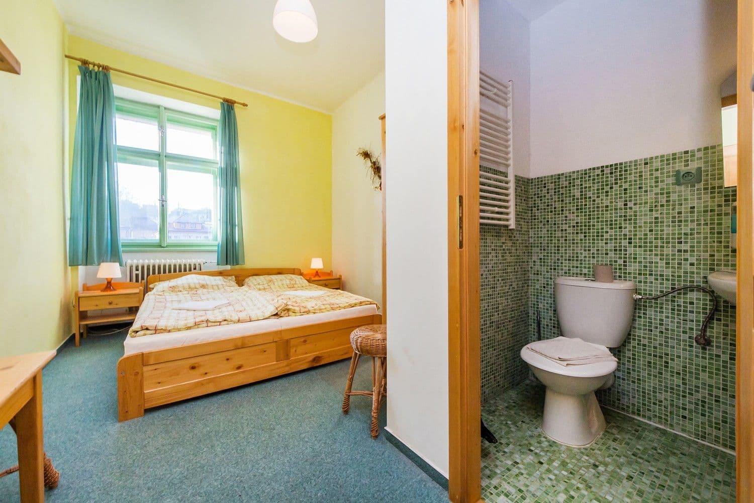 Prodej nebytového prostoru 1.200 m², Pecka, Královéhradecký kraj Prodej nebytového prostoru 1.200 m², Pecka, Královéhradecký kraj