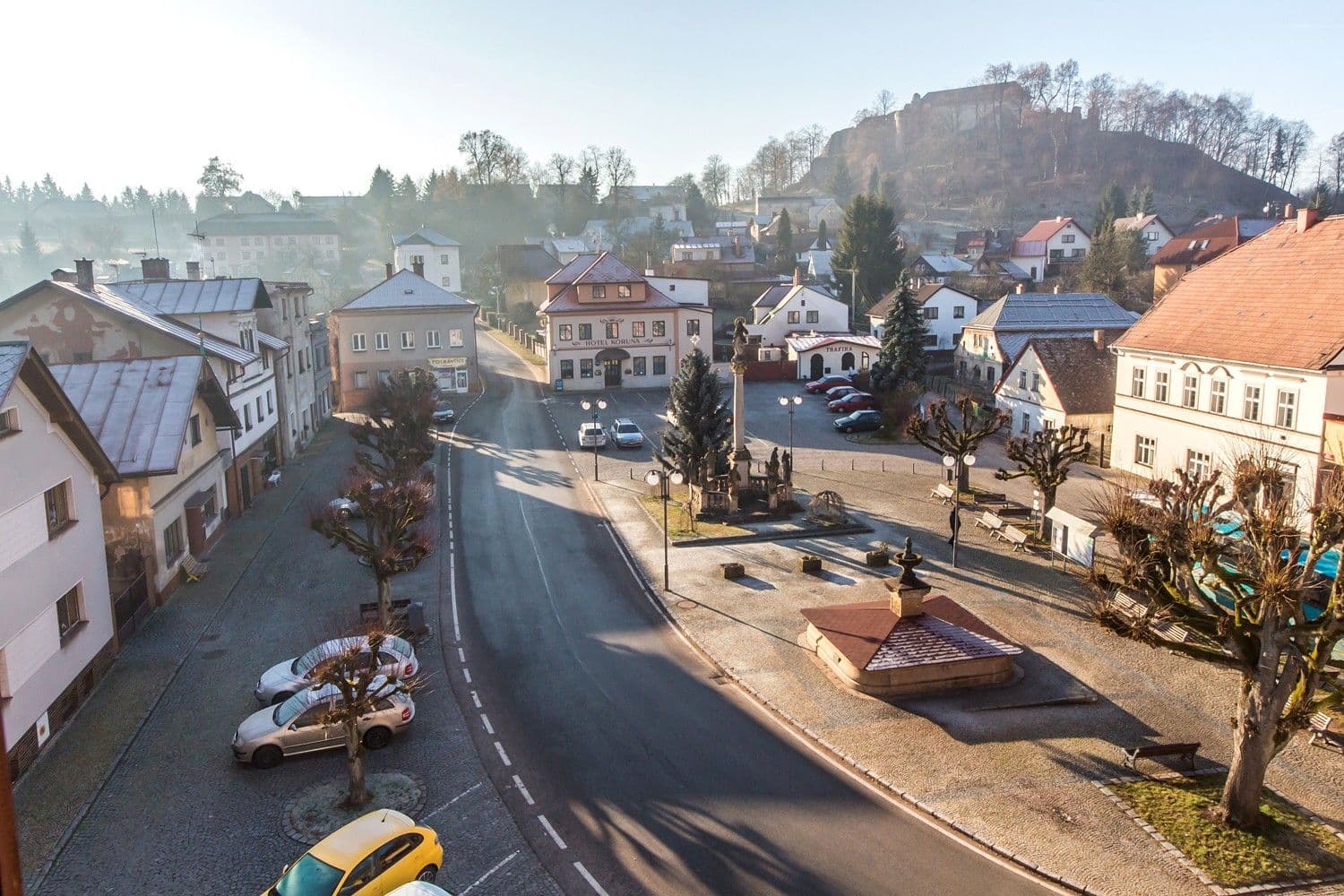 Prodej nebytového prostoru 1.200 m², Pecka, Královéhradecký kraj Prodej nebytového prostoru 1.200 m², Pecka, Královéhradecký kraj