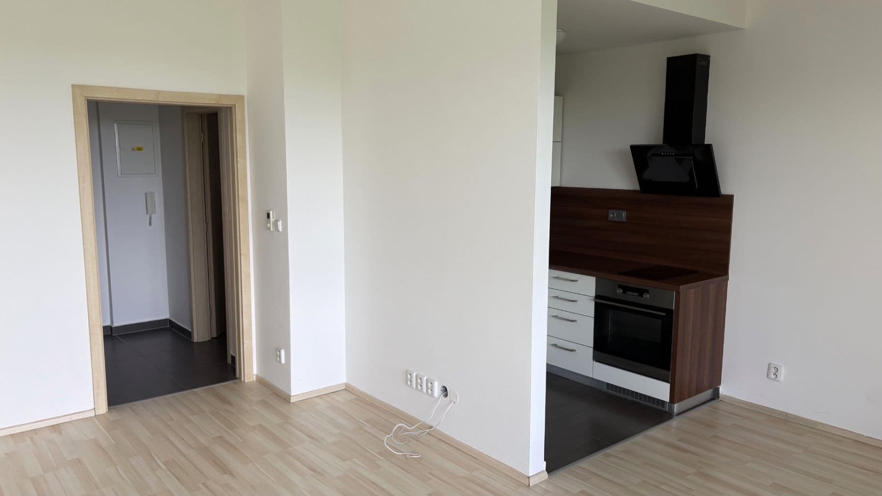 Pronájem bytu 1+kk 37 m², U Leskavy, Brno, Jihomoravský kraj Pronájem bytu 1+kk 37 m², U Leskavy, Brno, Jihomoravský kraj