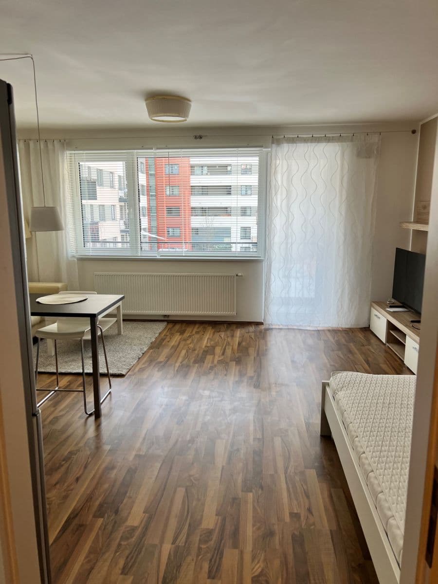 Pronájem bytu 1+kk 43 m², Fikerova, Praha, Praha Pronájem bytu 1+kk 43 m², Fikerova, Praha, Praha