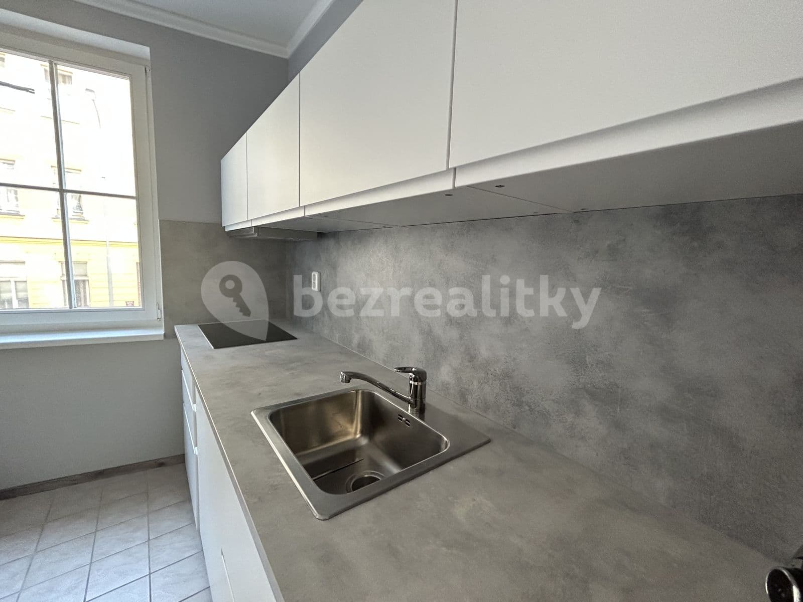 Pronájem bytu 1+kk 30 m², Chelčického, Praha, Praha Pronájem bytu 1+kk 30 m², Chelčického, Praha, Praha