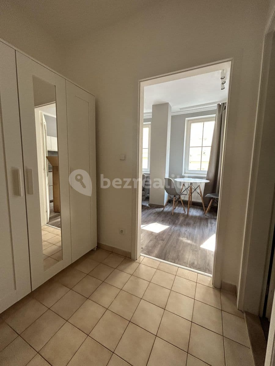 Pronájem bytu 1+kk 30 m², Chelčického, Praha, Praha Pronájem bytu 1+kk 30 m², Chelčického, Praha, Praha