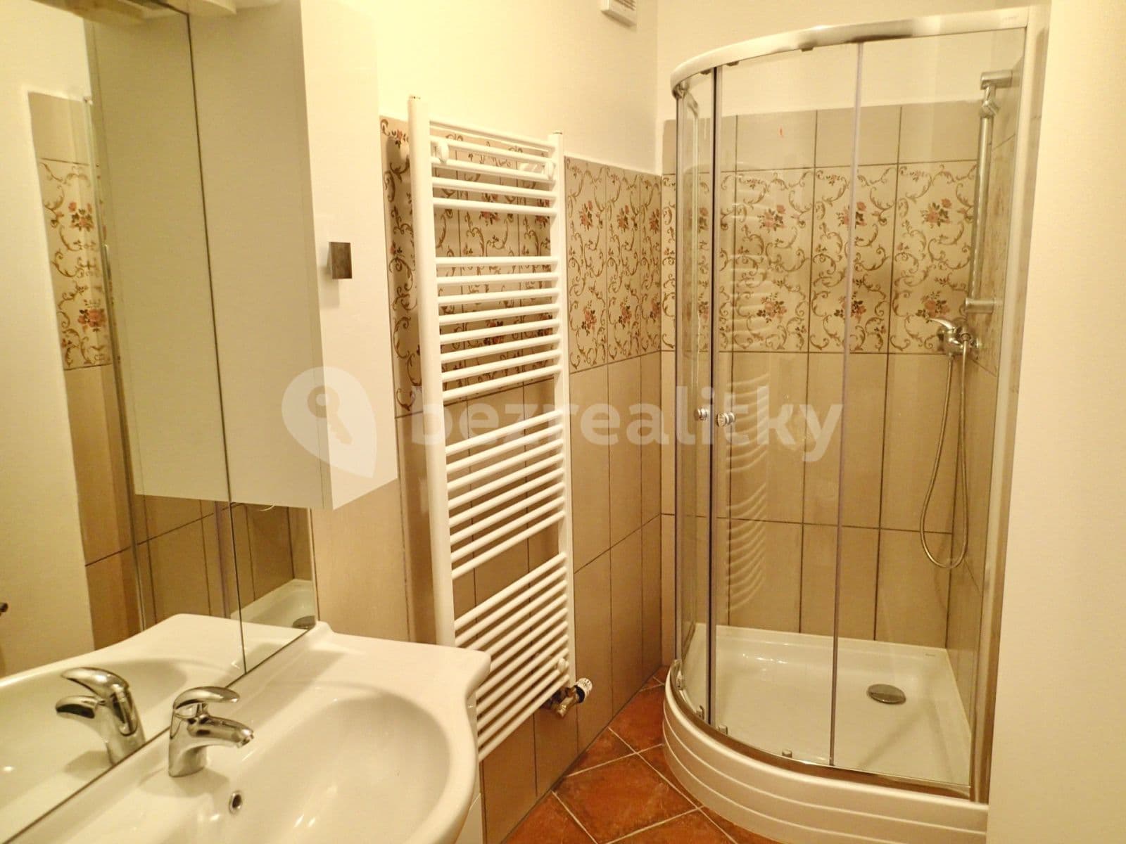 Pronájem bytu 2+kk 38 m², Kamenná, Brno, Jihomoravský kraj Pronájem bytu 2+kk 38 m², Kamenná, Brno, Jihomoravský kraj